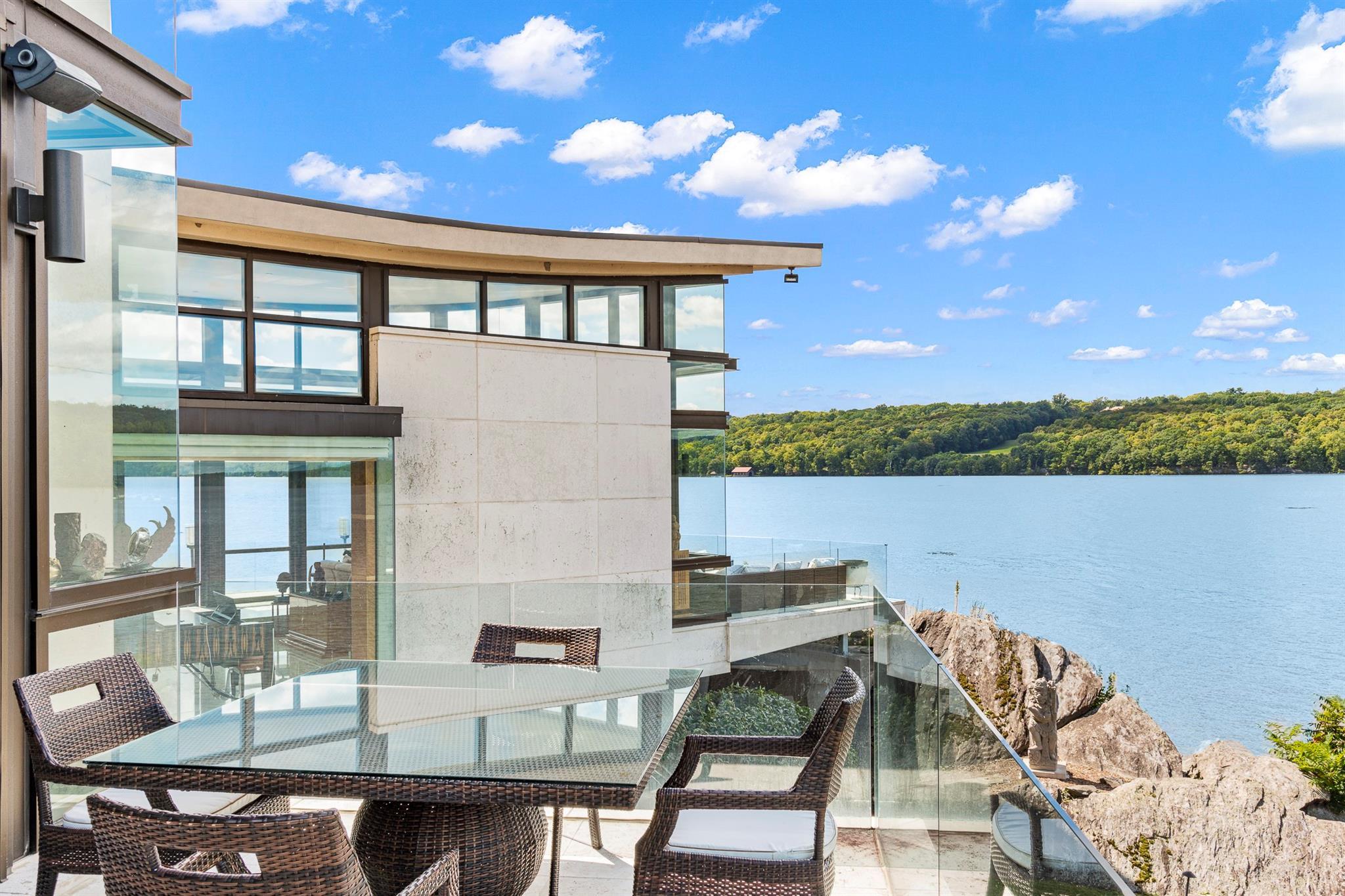 Single Family Ledgerock  Dutchess County, NY 12538, MLS-810504-18