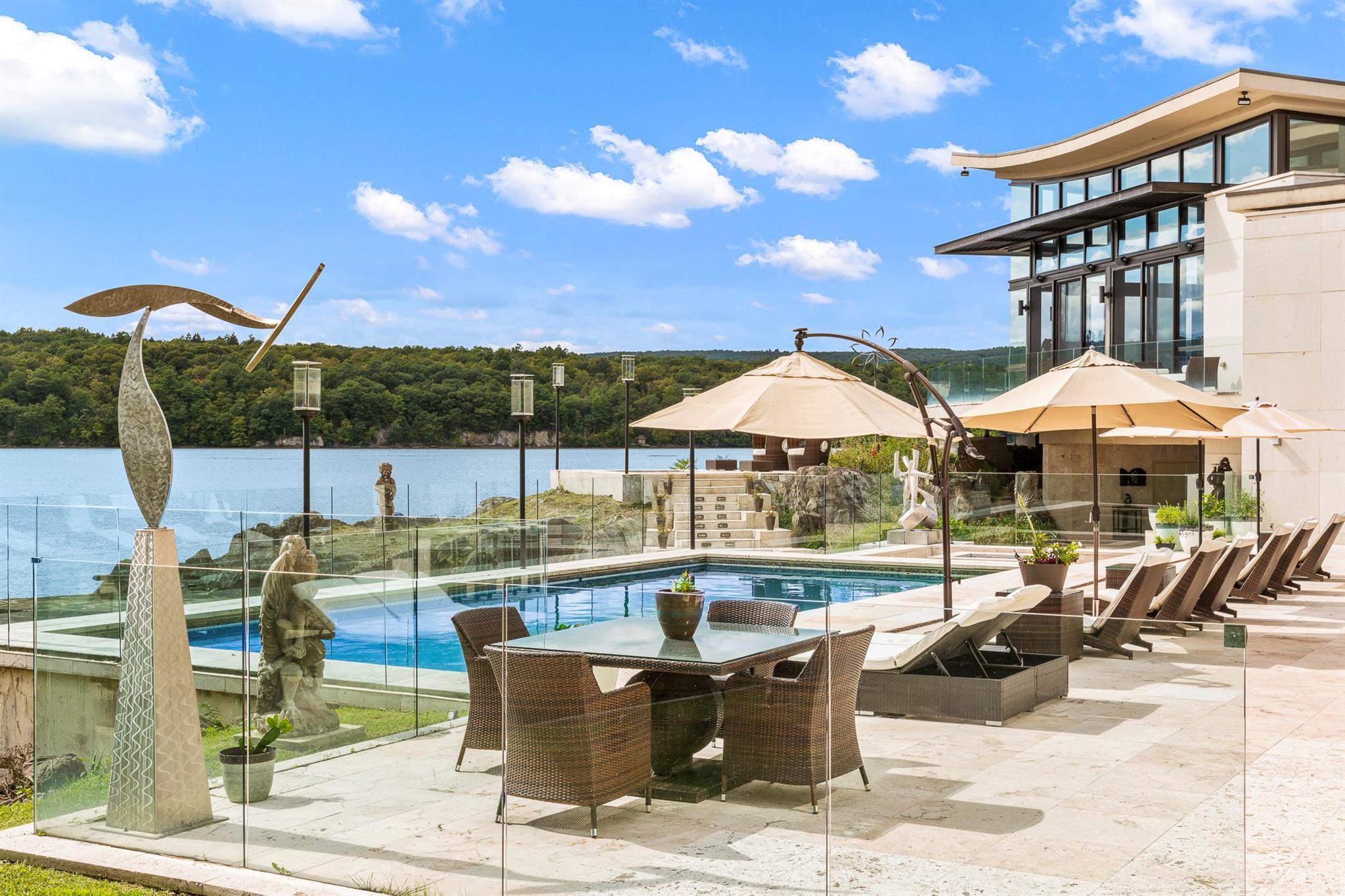 Single Family Ledgerock  Dutchess County, NY 12538, MLS-810504-20