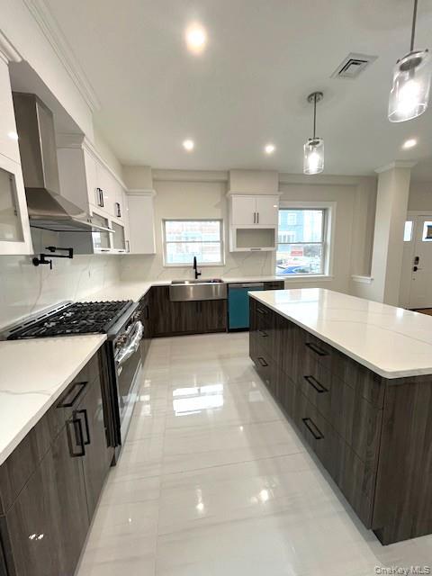 Single Family Revere  Bronx, NY 10465, MLS-810570-18