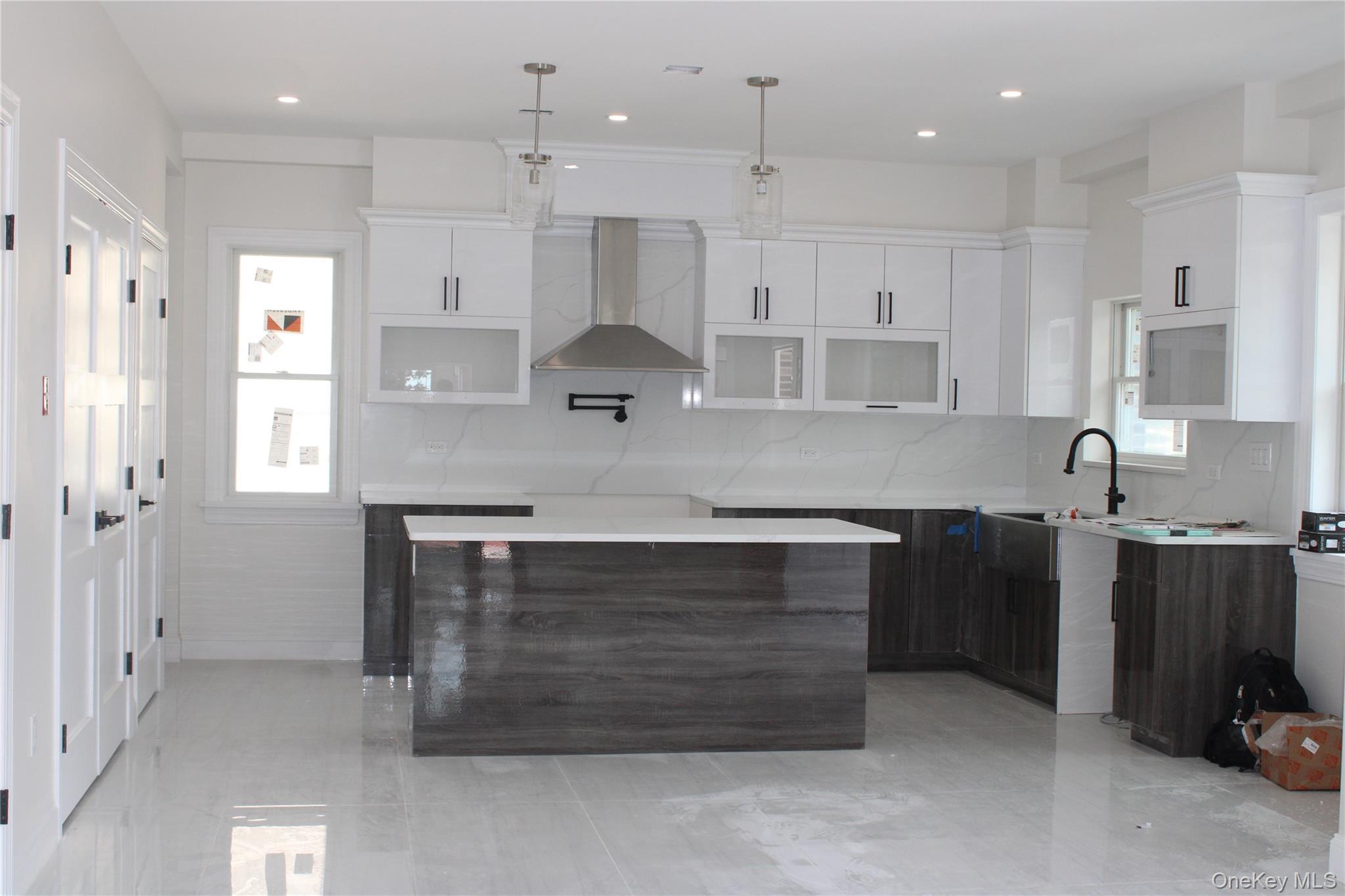 Single Family Revere  Bronx, NY 10465, MLS-810570-19