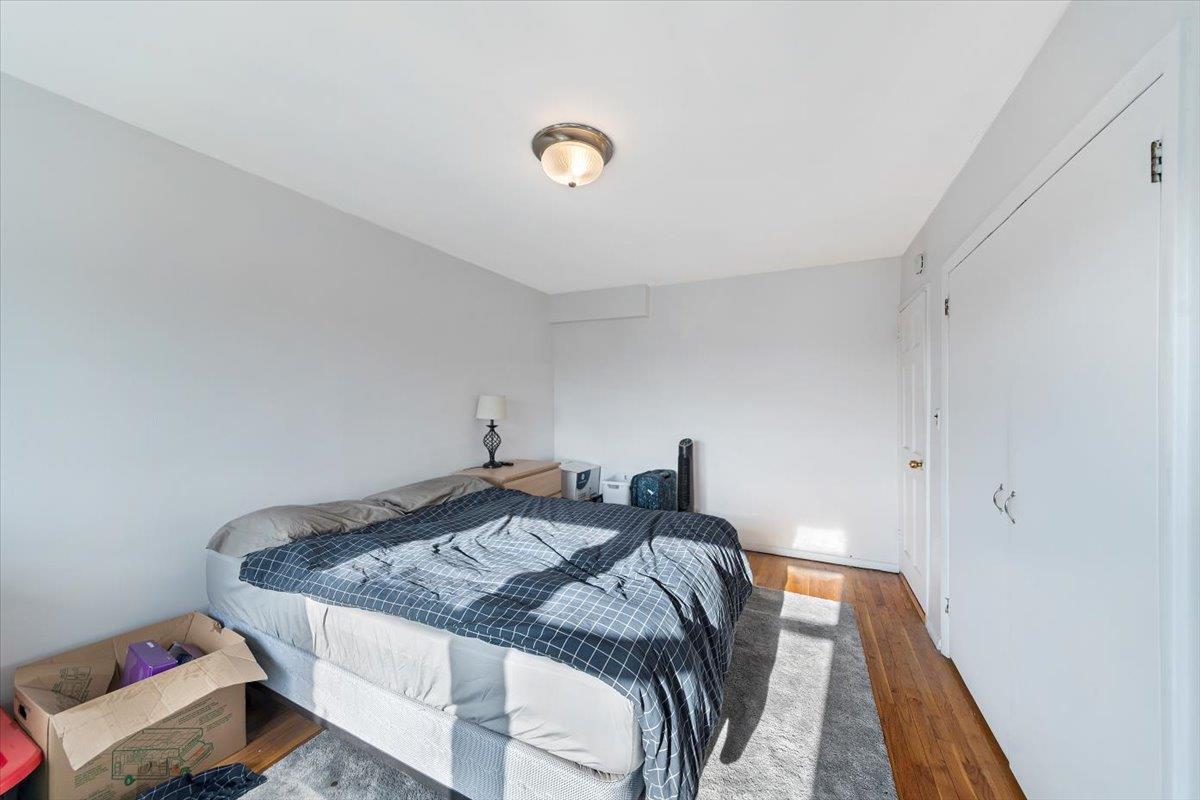 Coop Van Cortlandt Park East  Bronx, NY 10470, MLS-810575-13