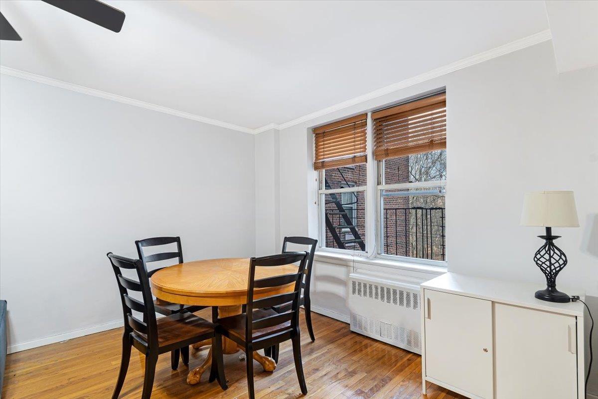 Coop Van Cortlandt Park East  Bronx, NY 10470, MLS-810575-8