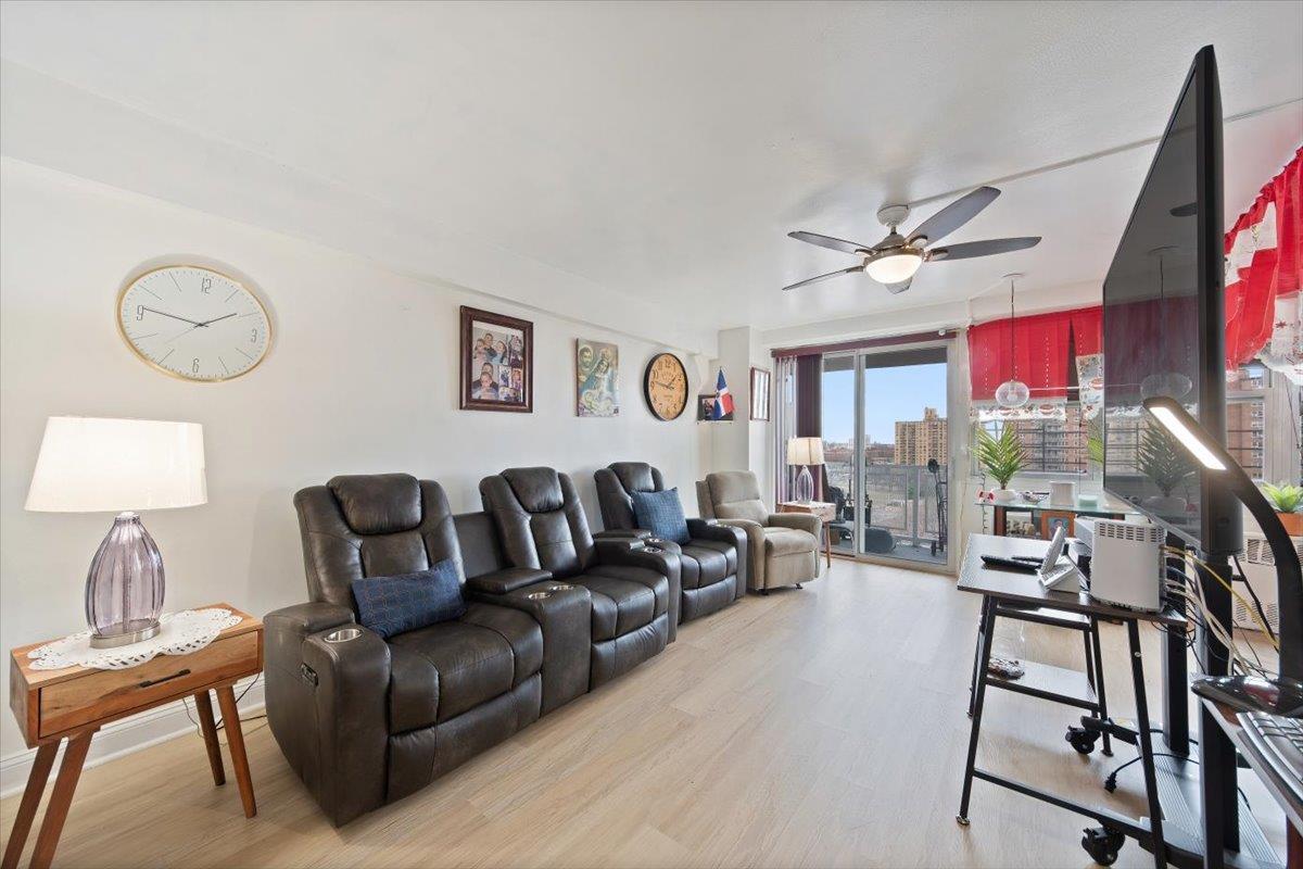 Coop Boynton  Bronx, NY 10473, MLS-810593-7