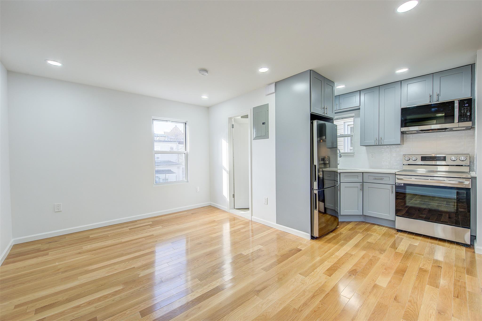 Single Family 89th  Queens, NY 11421, MLS-810642-18