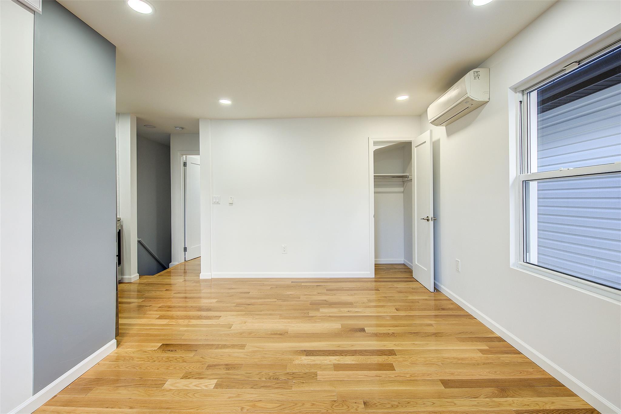 Single Family 89th  Queens, NY 11421, MLS-810642-19