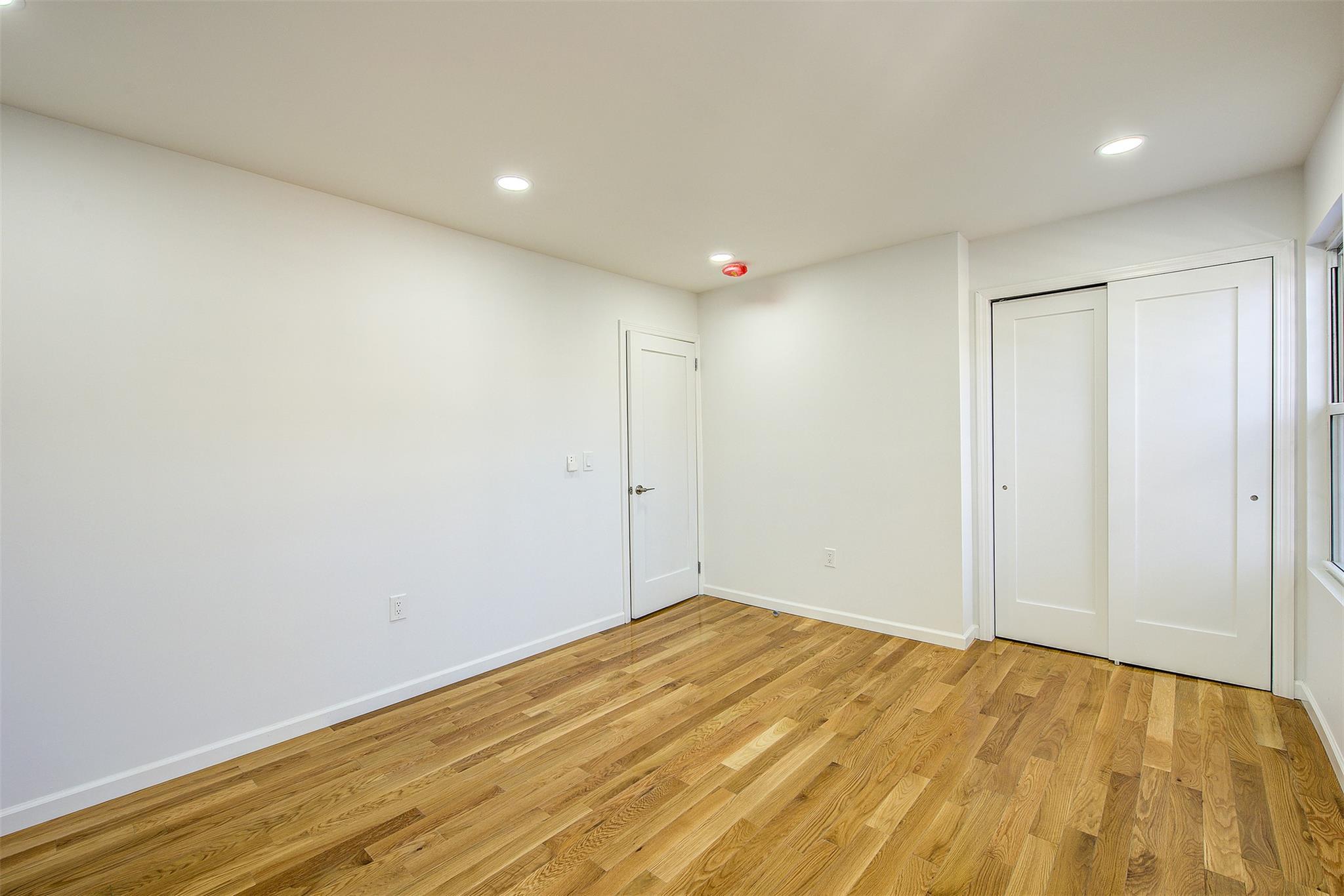 Single Family 89th  Queens, NY 11421, MLS-810642-23