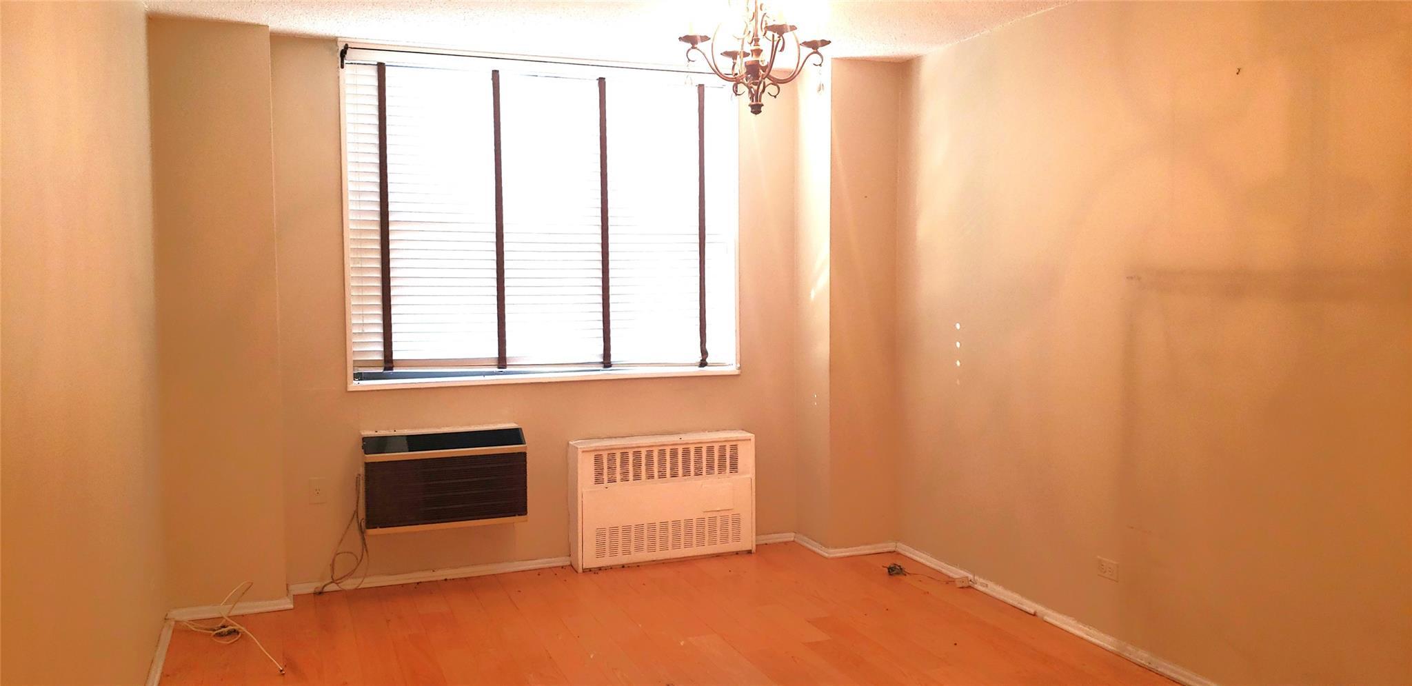 Coop Newbold  Bronx, NY 10472, MLS-810799-11