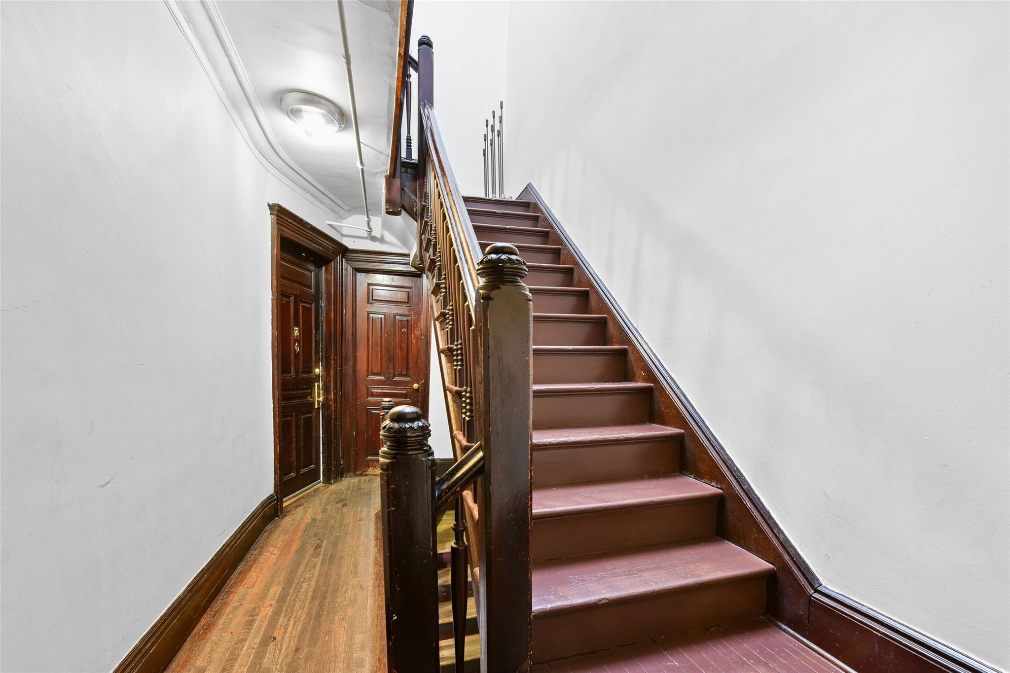 Commercial Sale Madison  Manhattan, NY 10128, MLS-810830-28