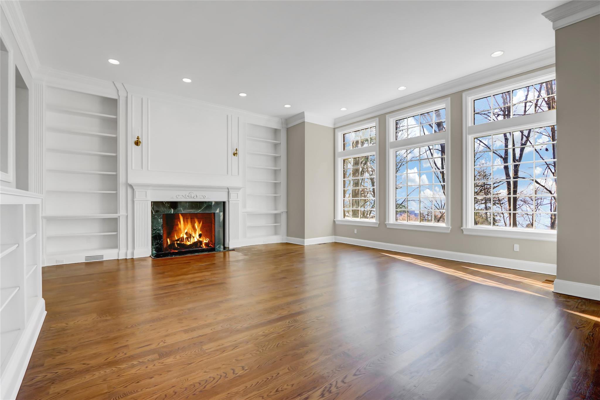 Single Family Centre Island  Nassau County, NY 11771, MLS-810833-23