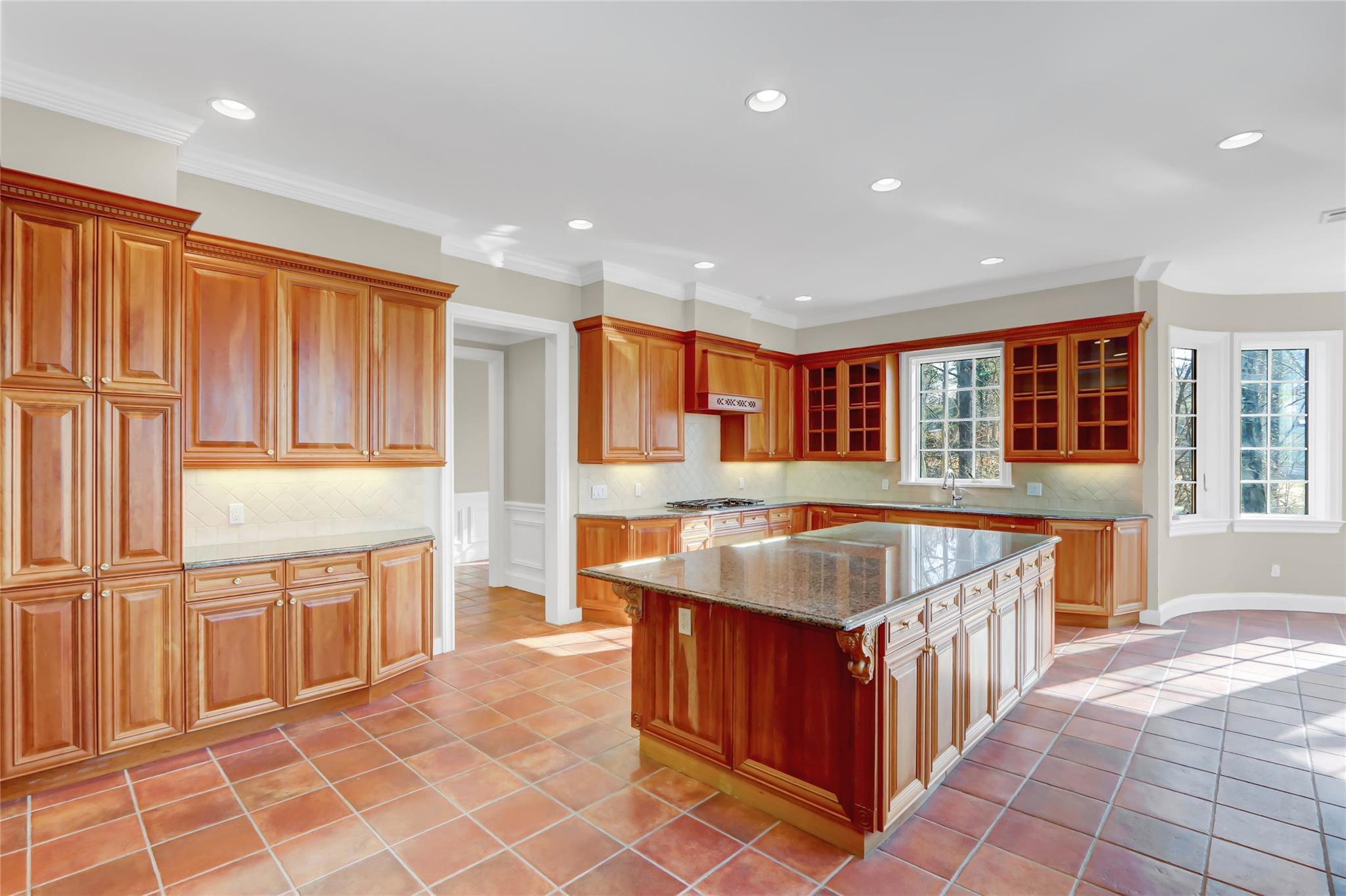 Single Family Centre Island  Nassau County, NY 11771, MLS-810833-24
