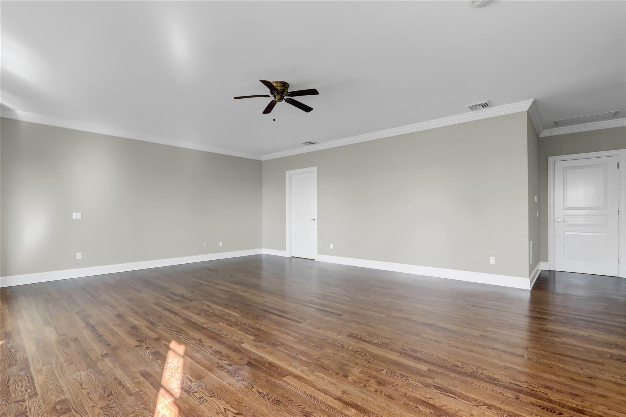 Single Family Centre Island  Nassau County, NY 11771, MLS-810833-36