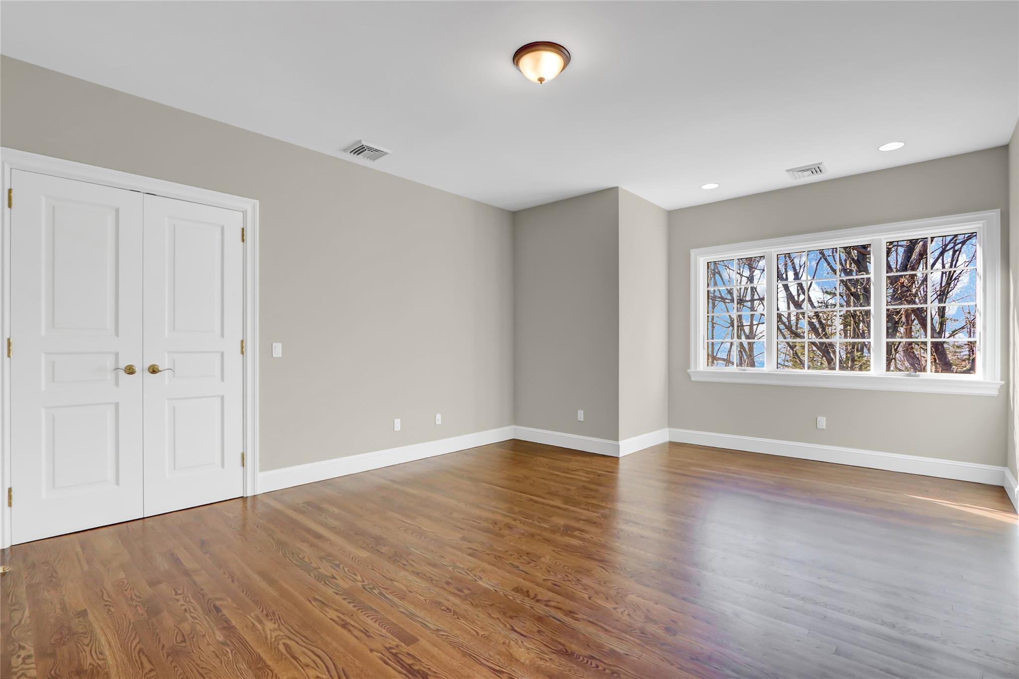 Single Family Centre Island  Nassau County, NY 11771, MLS-810833-39