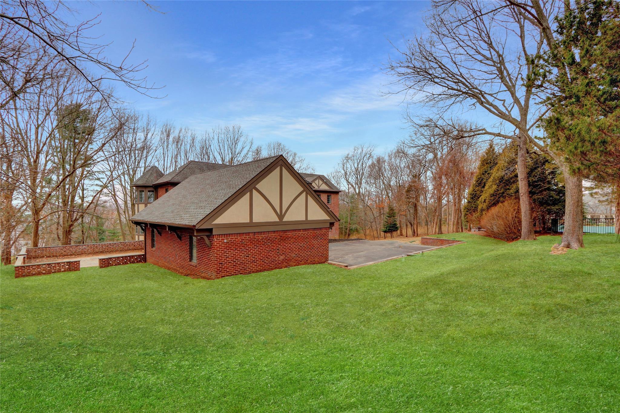 Single Family Centre Island  Nassau County, NY 11771, MLS-810833-47