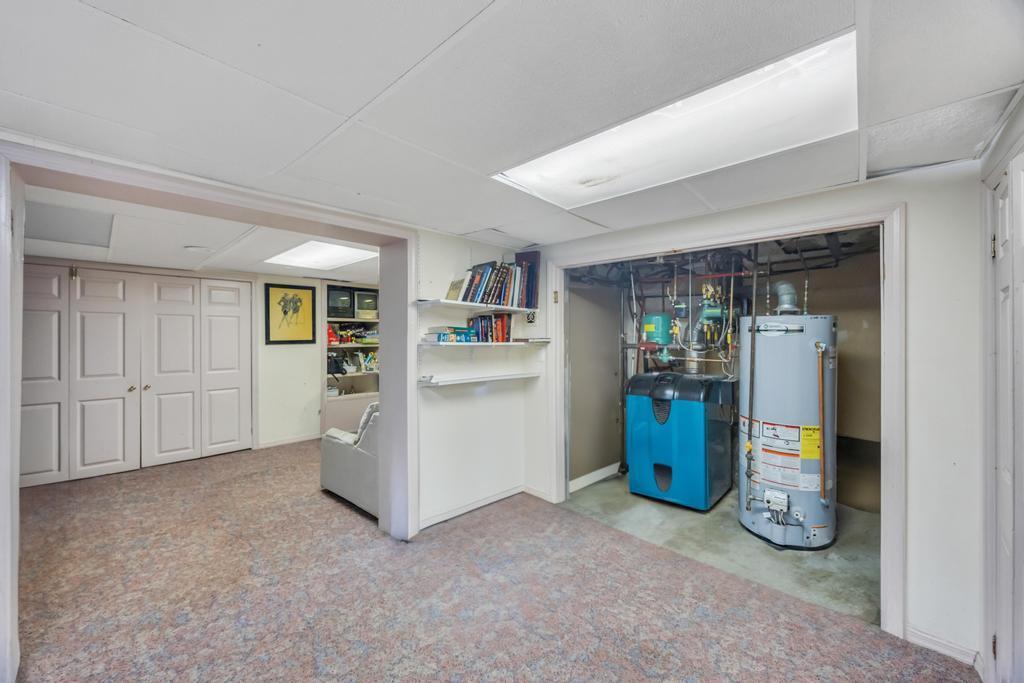Single Family Leroy  Nassau County, NY 11516, MLS-810834-37