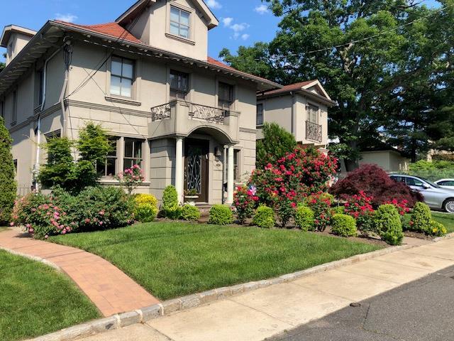 Single Family Leroy  Nassau County, NY 11516, MLS-810834-5
