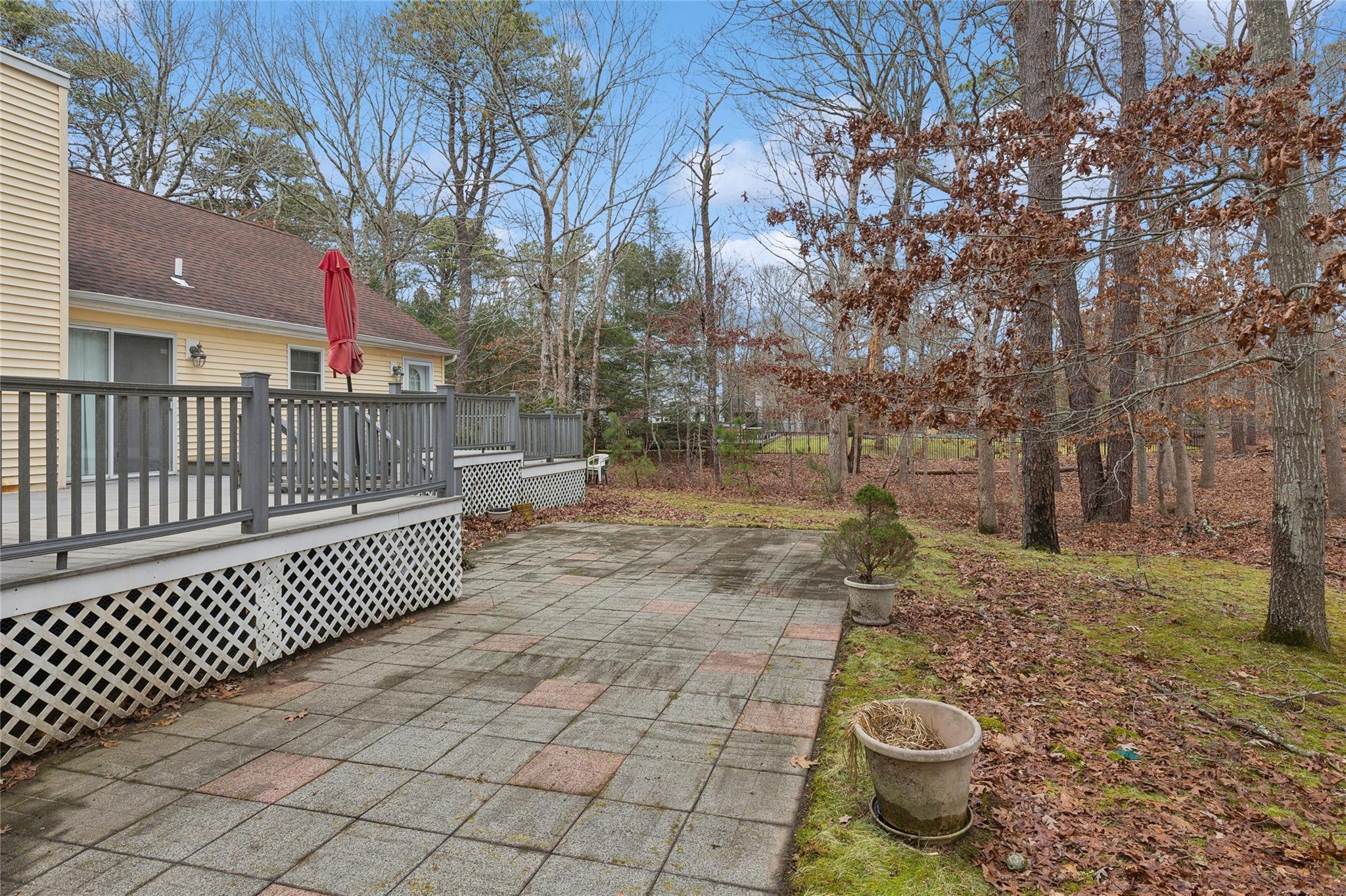 Single Family Risa  Suffolk County, NY 11901, MLS-810852-21