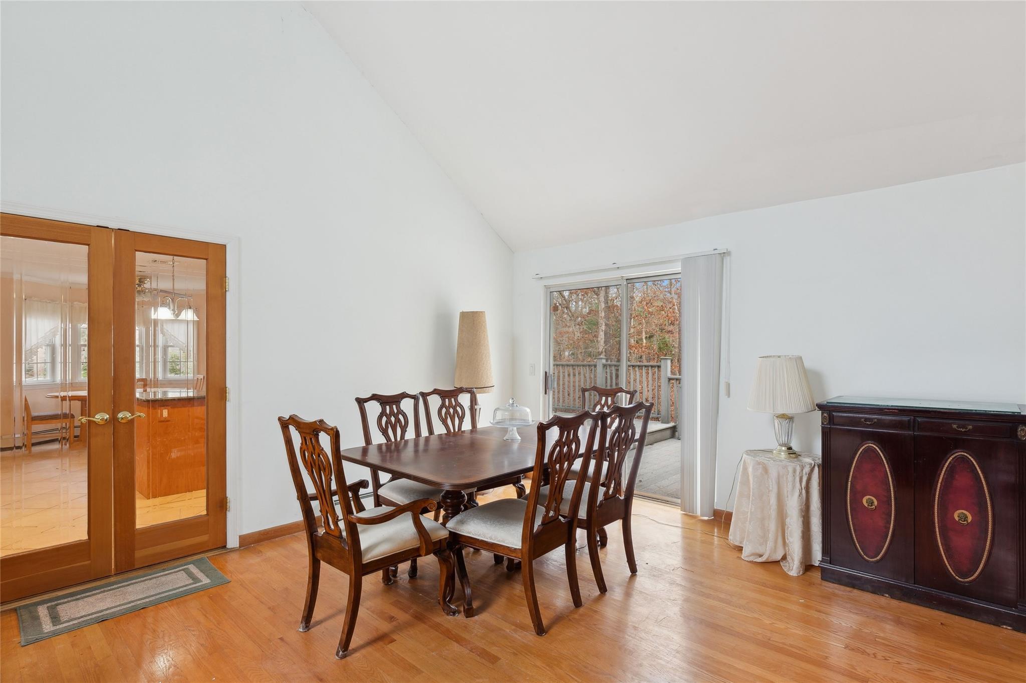 Single Family Risa  Suffolk County, NY 11901, MLS-810852-7