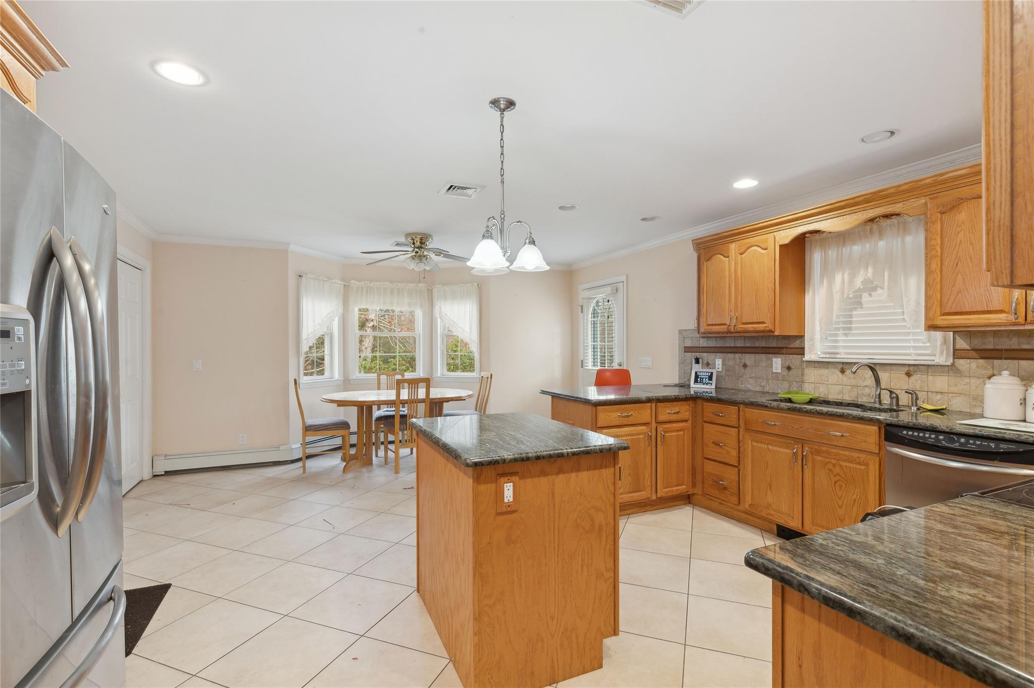Single Family Risa  Suffolk County, NY 11901, MLS-810852-9