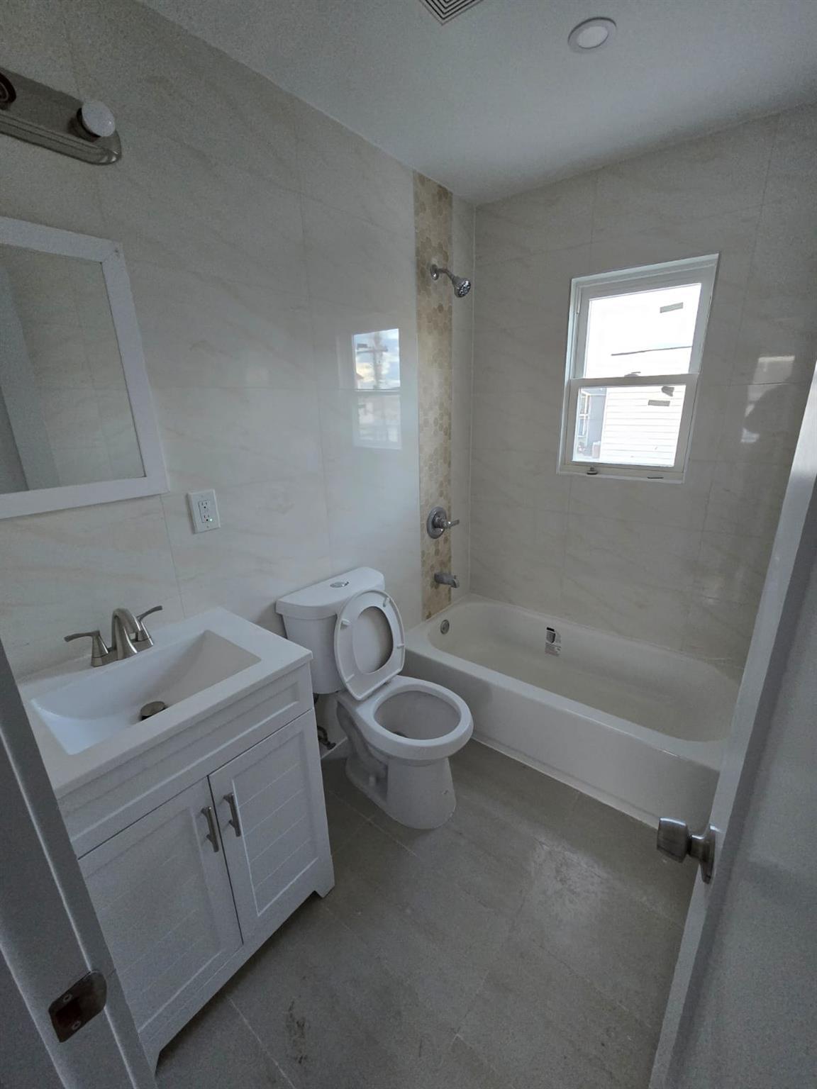 Single Family Beach 72  Queens, NY 11692, MLS-810854-7
