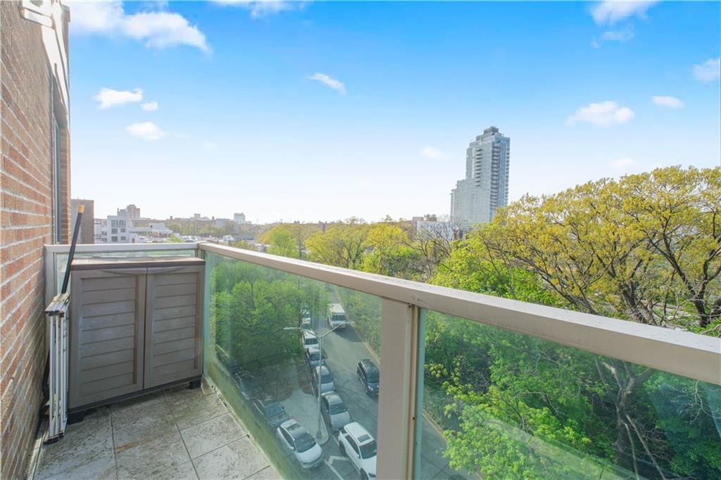 Condo Shore  Brooklyn, NY 11235, MLS-810923-12