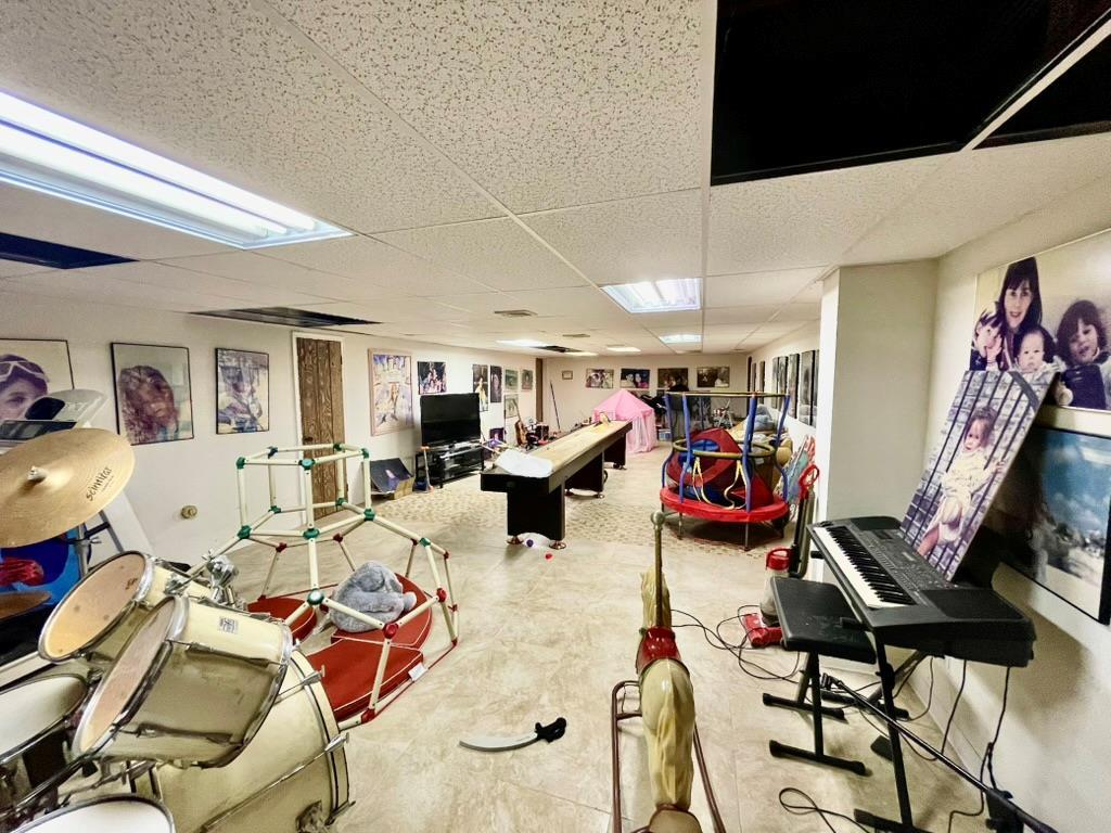 Single Family Hidden Pond  Nassau County, NY 11545, MLS-810963-22