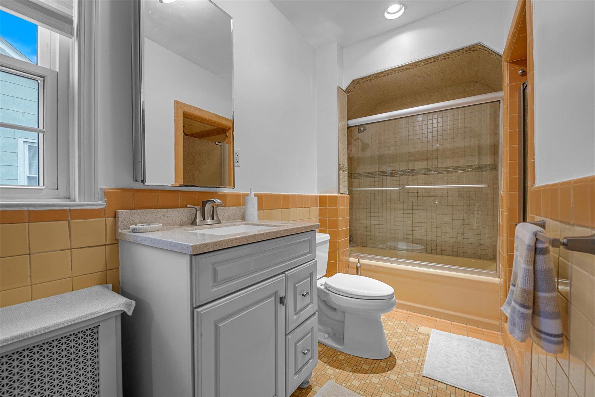 Single Family 48th  Queens, NY 11364, MLS-810971-13