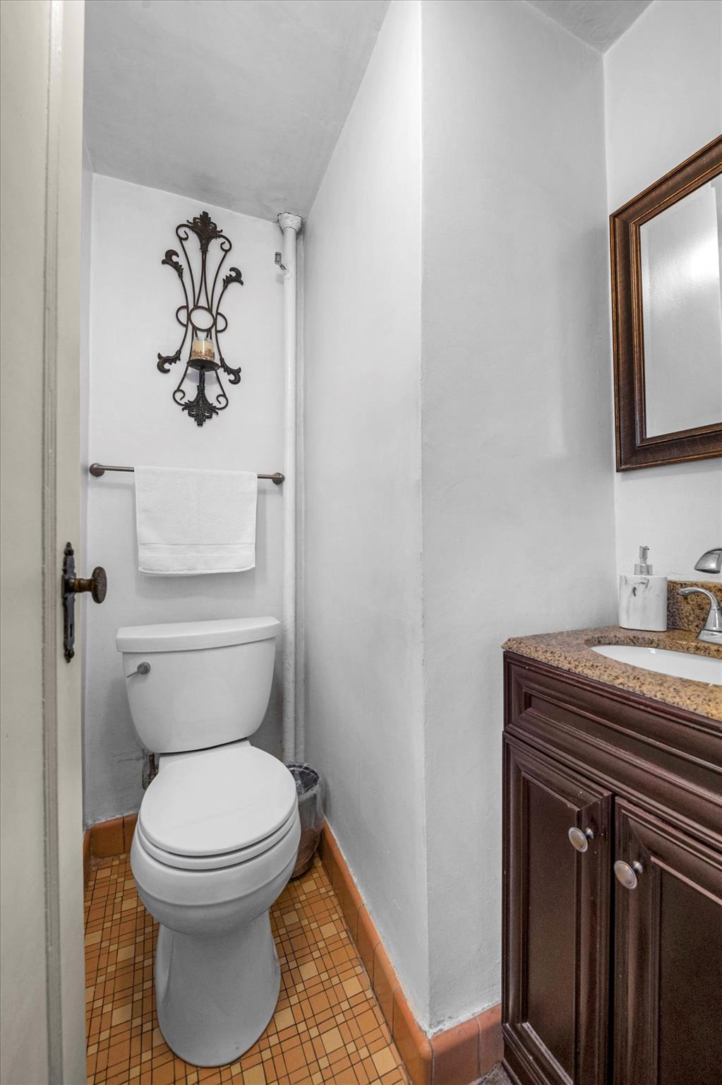 Single Family 48th  Queens, NY 11364, MLS-810971-9