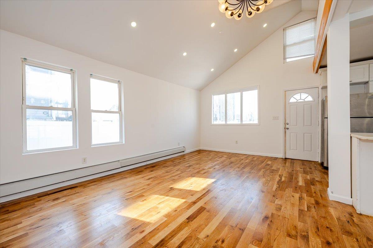 Single Family Beach 3rd  Queens, NY 11691, MLS-811031-5
