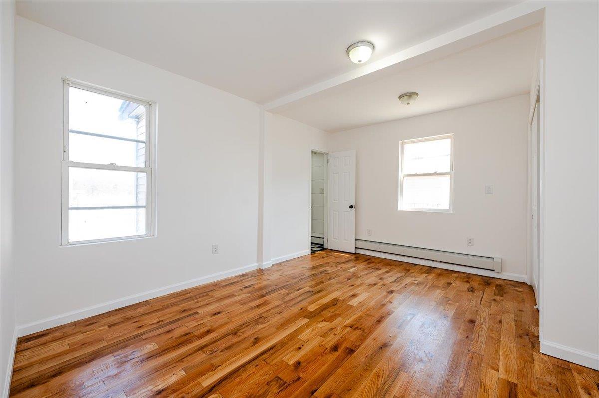 Single Family Beach 3rd  Queens, NY 11691, MLS-811031-9