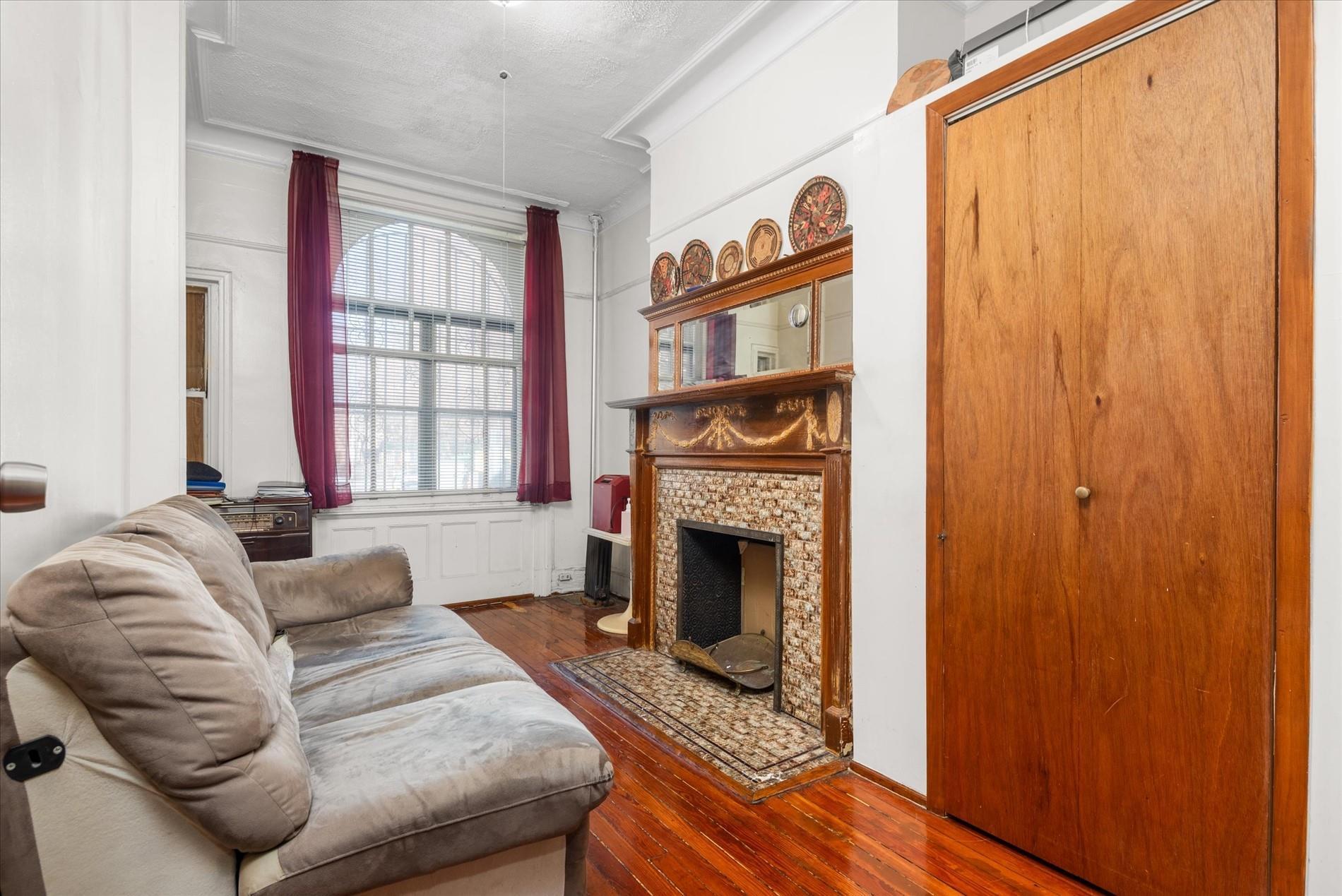 Single Family Lafayette  Brooklyn, NY 11238, MLS-811051-7