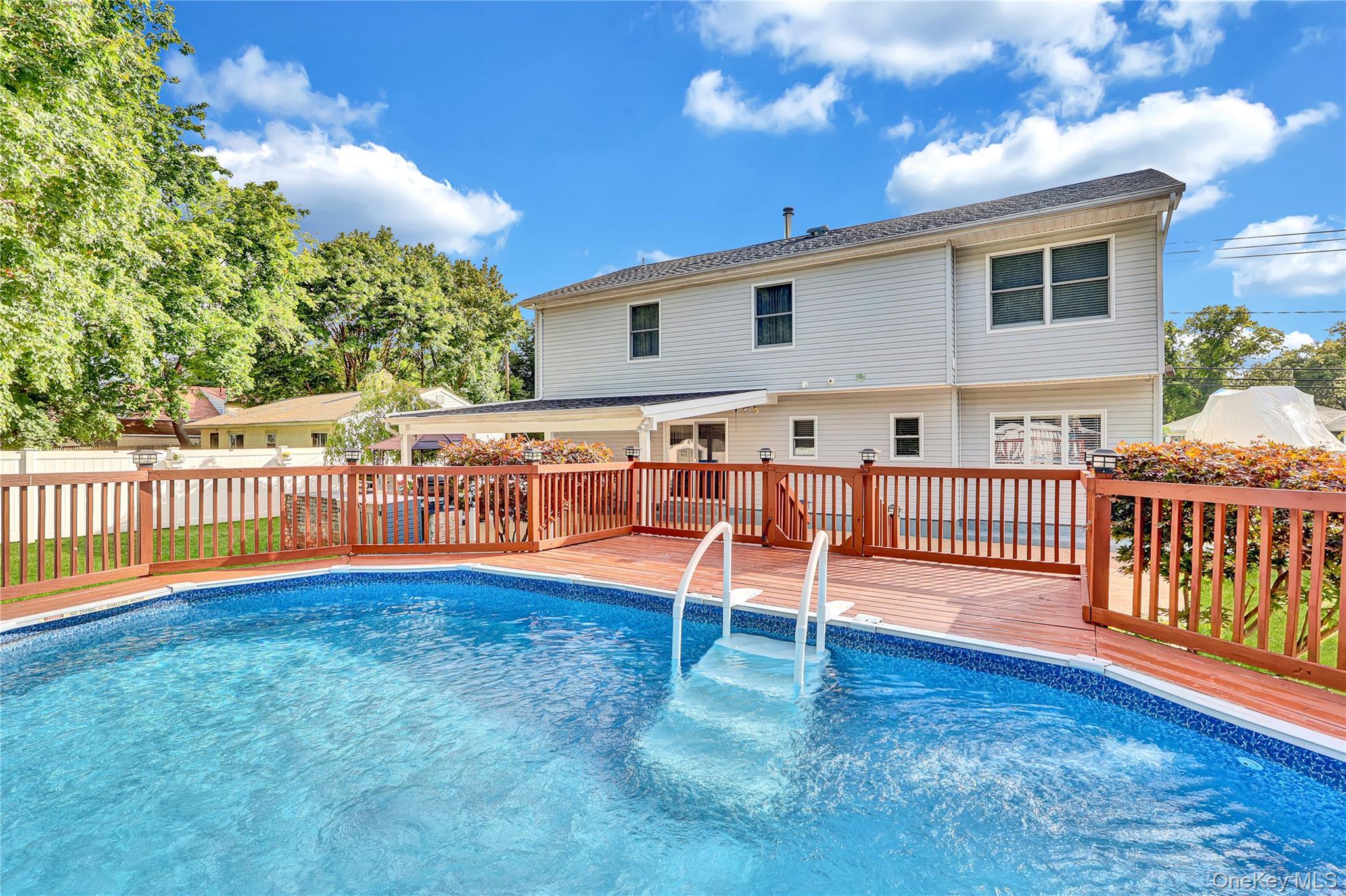Single Family Dare  Suffolk County, NY 11784, MLS-811205-41