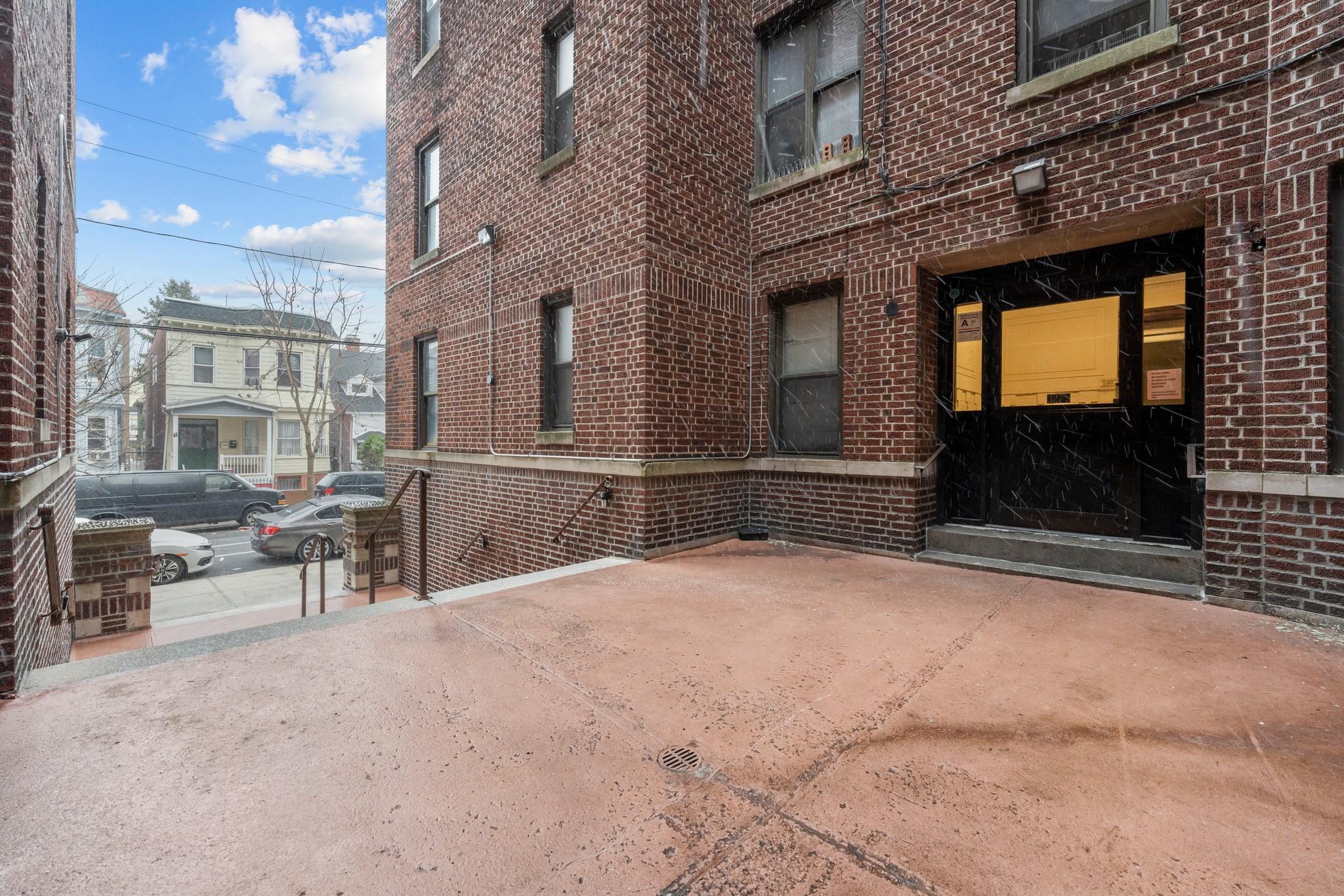 Coop Hull  Bronx, NY 10467, MLS-811219-9