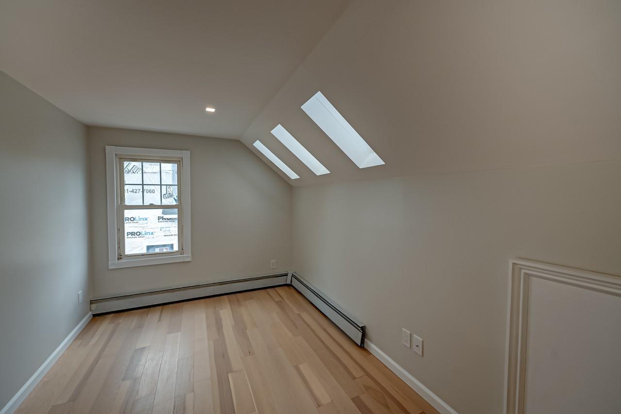 Single Family Fifth  Suffolk County, NY 11780, MLS-811251-19