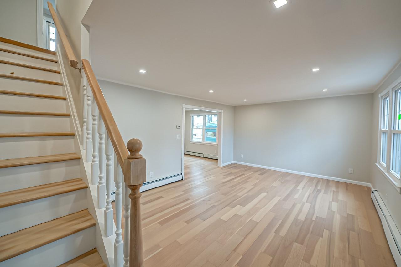 Single Family Fifth  Suffolk County, NY 11780, MLS-811251-2