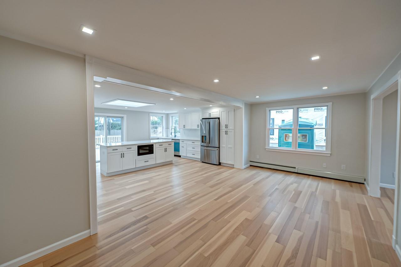 Single Family Fifth  Suffolk County, NY 11780, MLS-811251-5