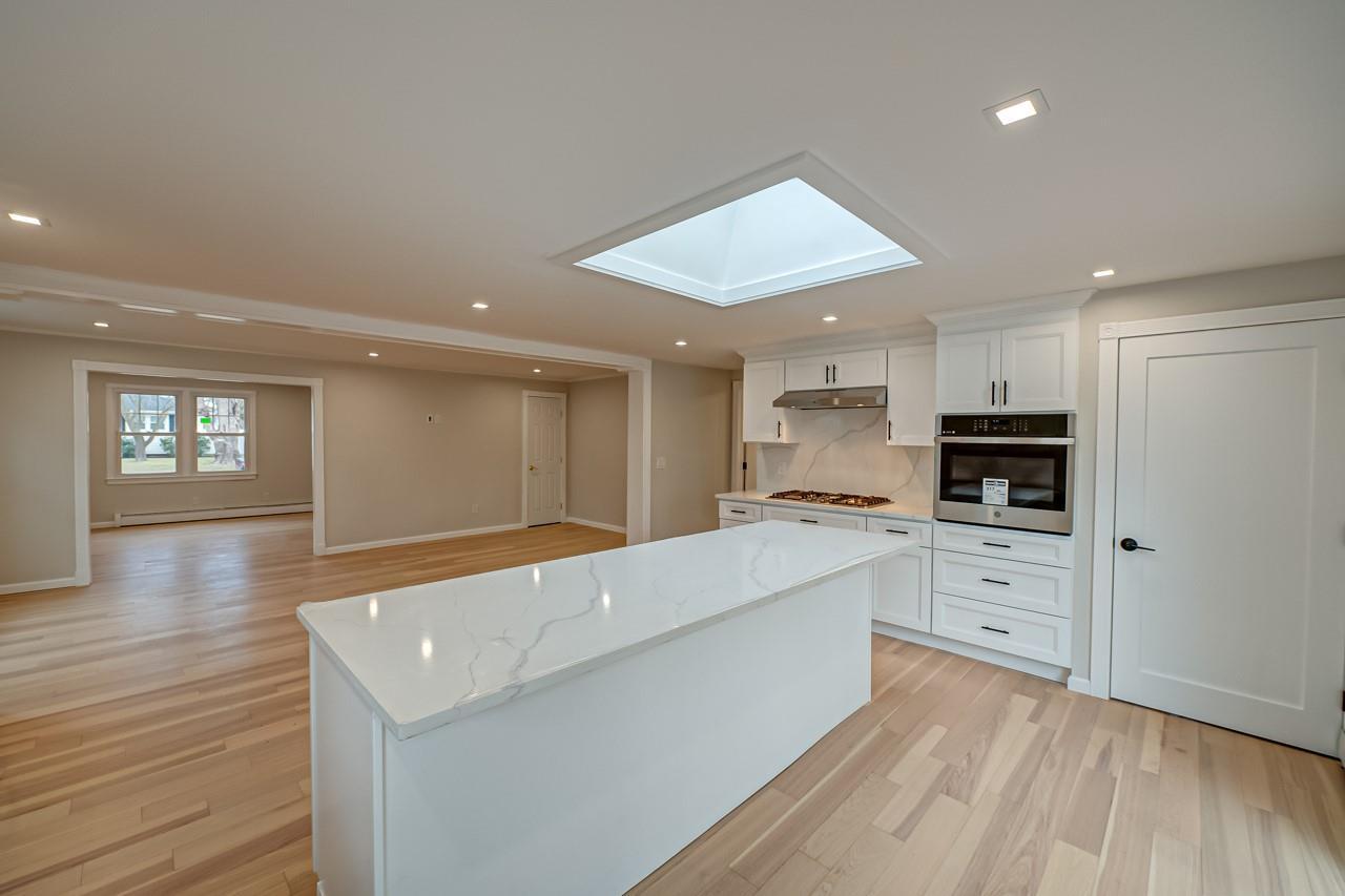 Single Family Fifth  Suffolk County, NY 11780, MLS-811251-6