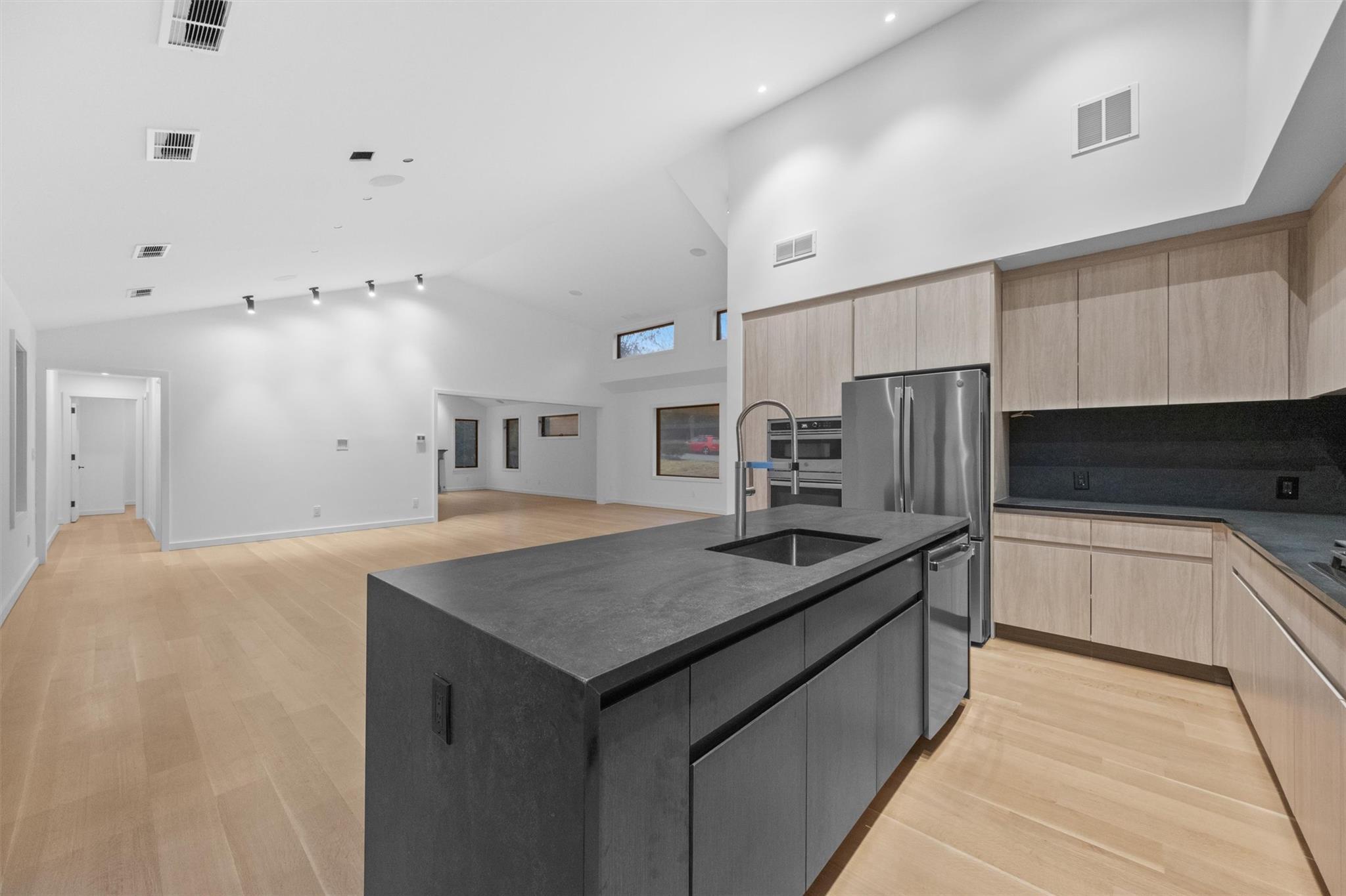 Single Family Lexington  Westchester County, NY 10520, MLS-811288-18