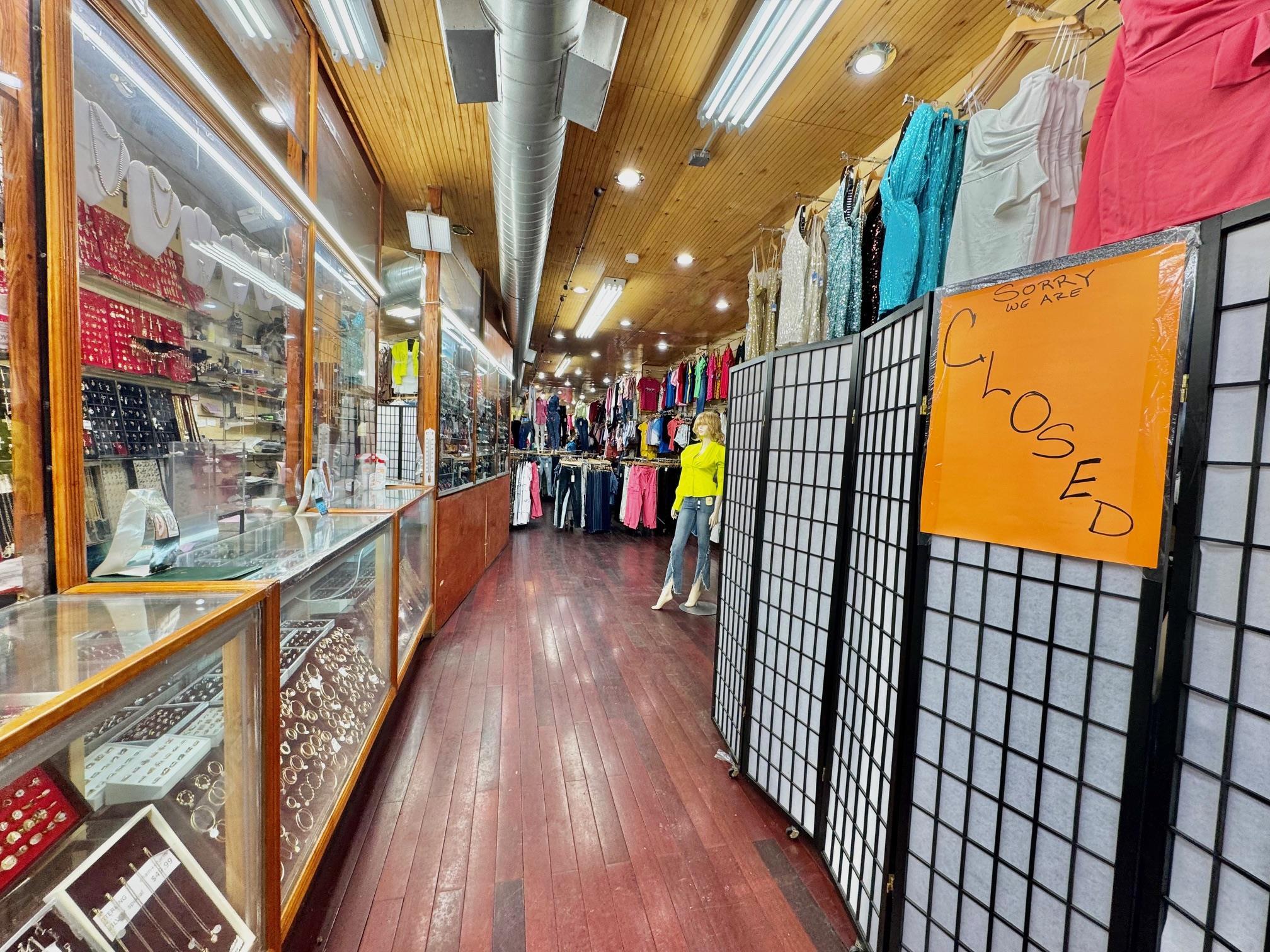 Commercial Sale Liberty  Brooklyn, NY 11208, MLS-811323-10