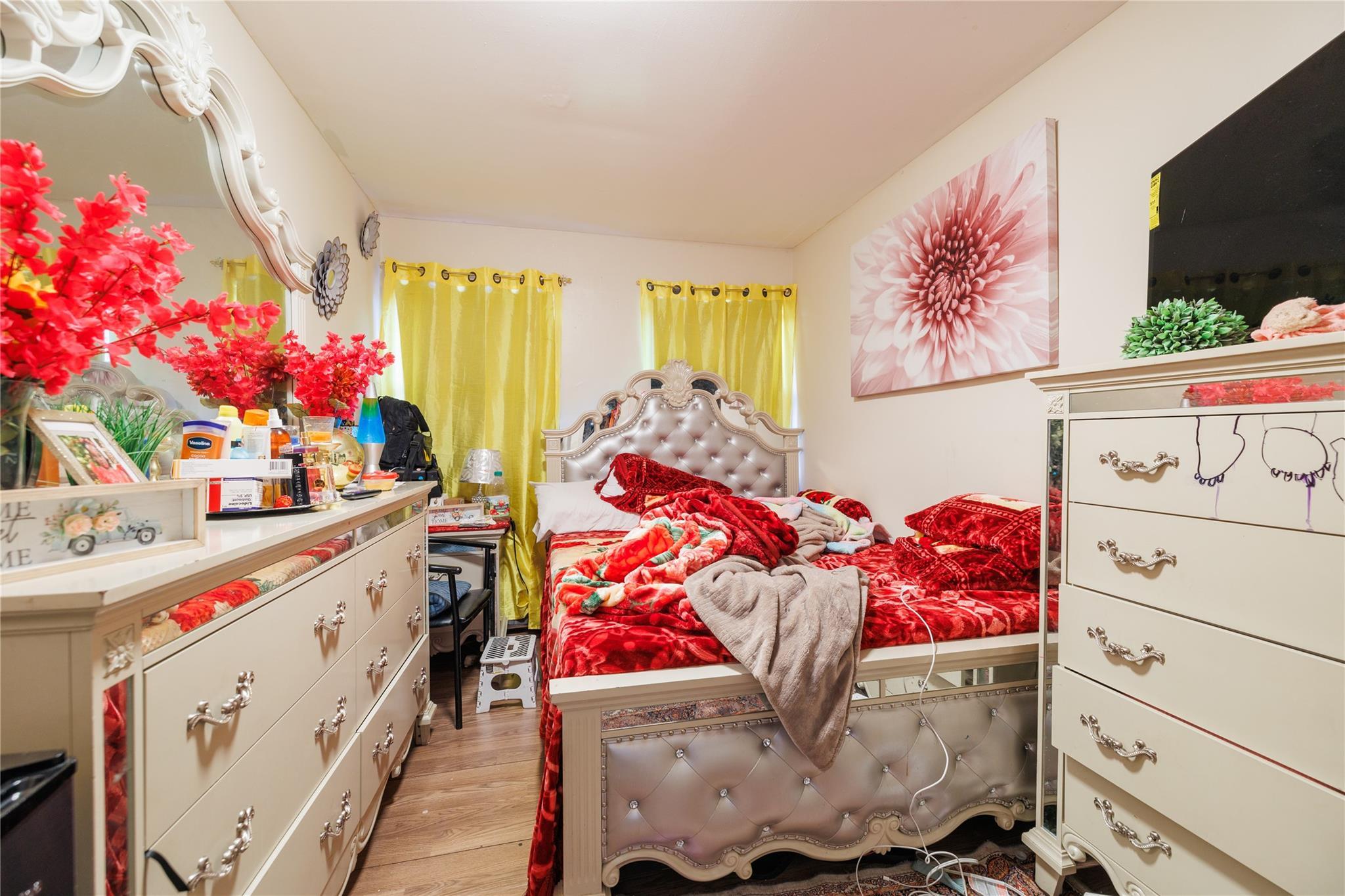 Single Family Foch  Queens, NY 11412, MLS-811358-12