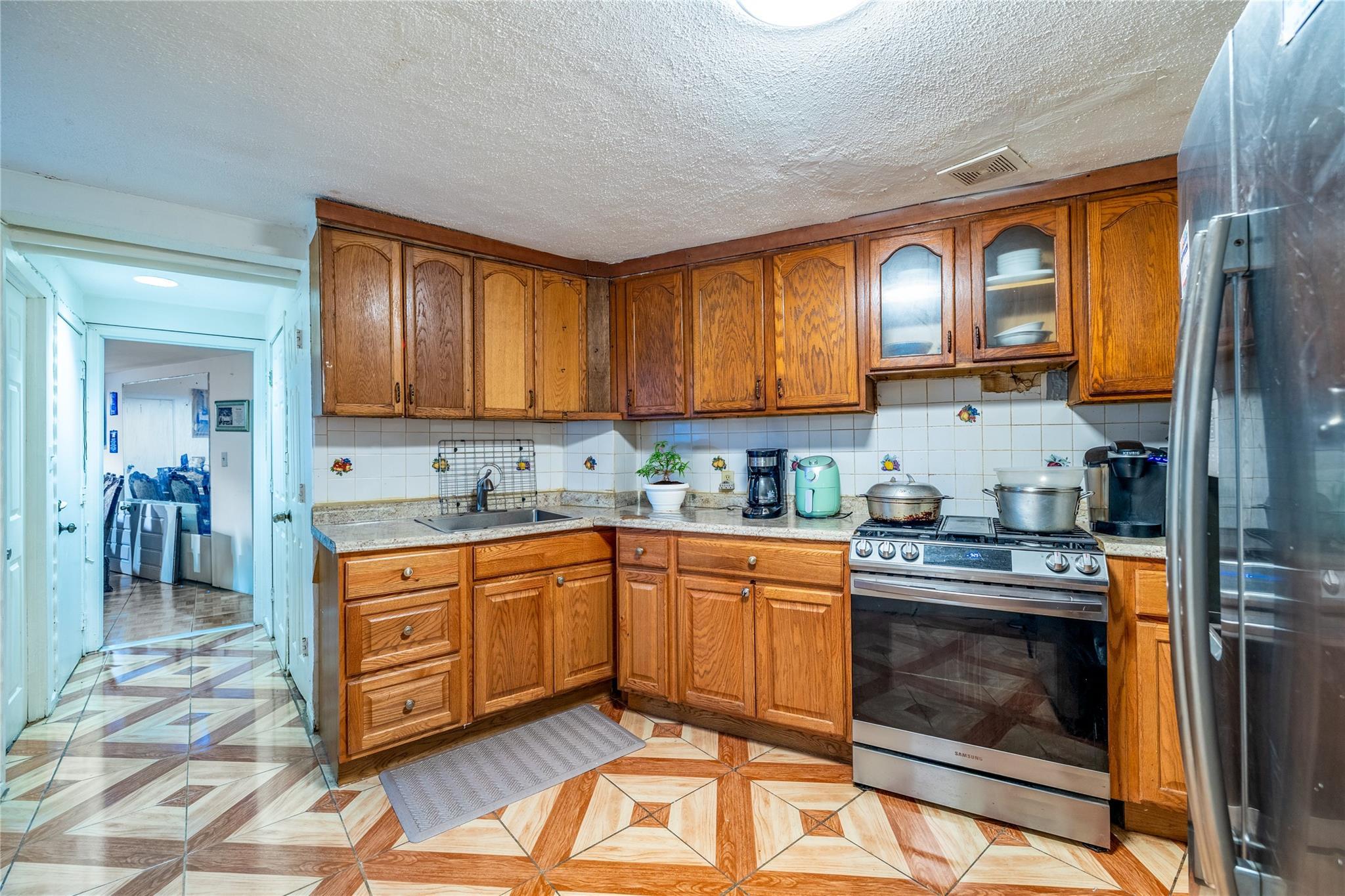 Single Family Foch  Queens, NY 11412, MLS-811358-20