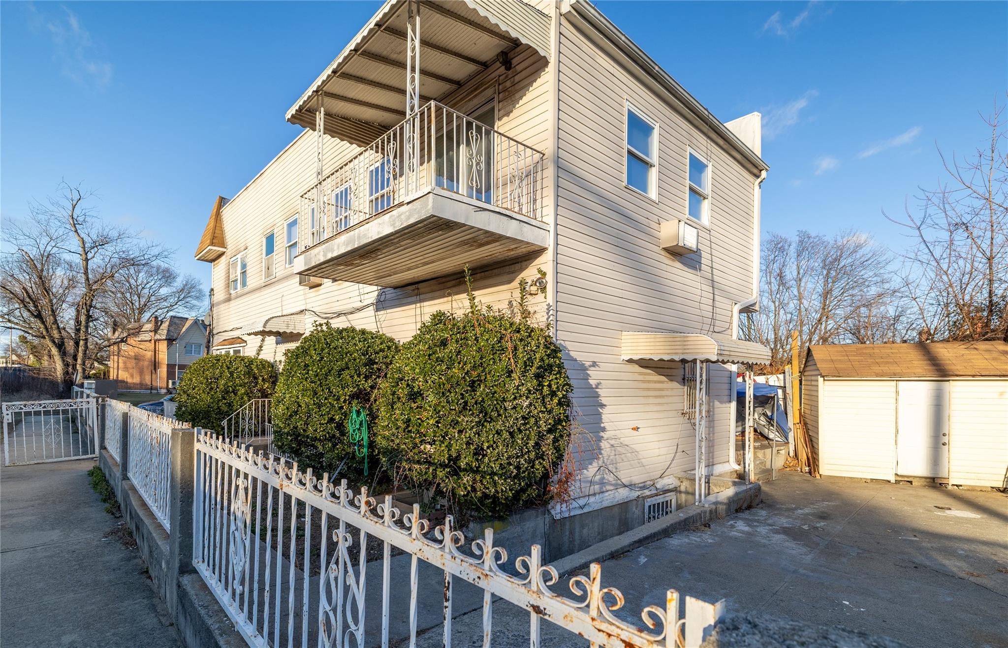 Single Family Foch  Queens, NY 11412, MLS-811358-3