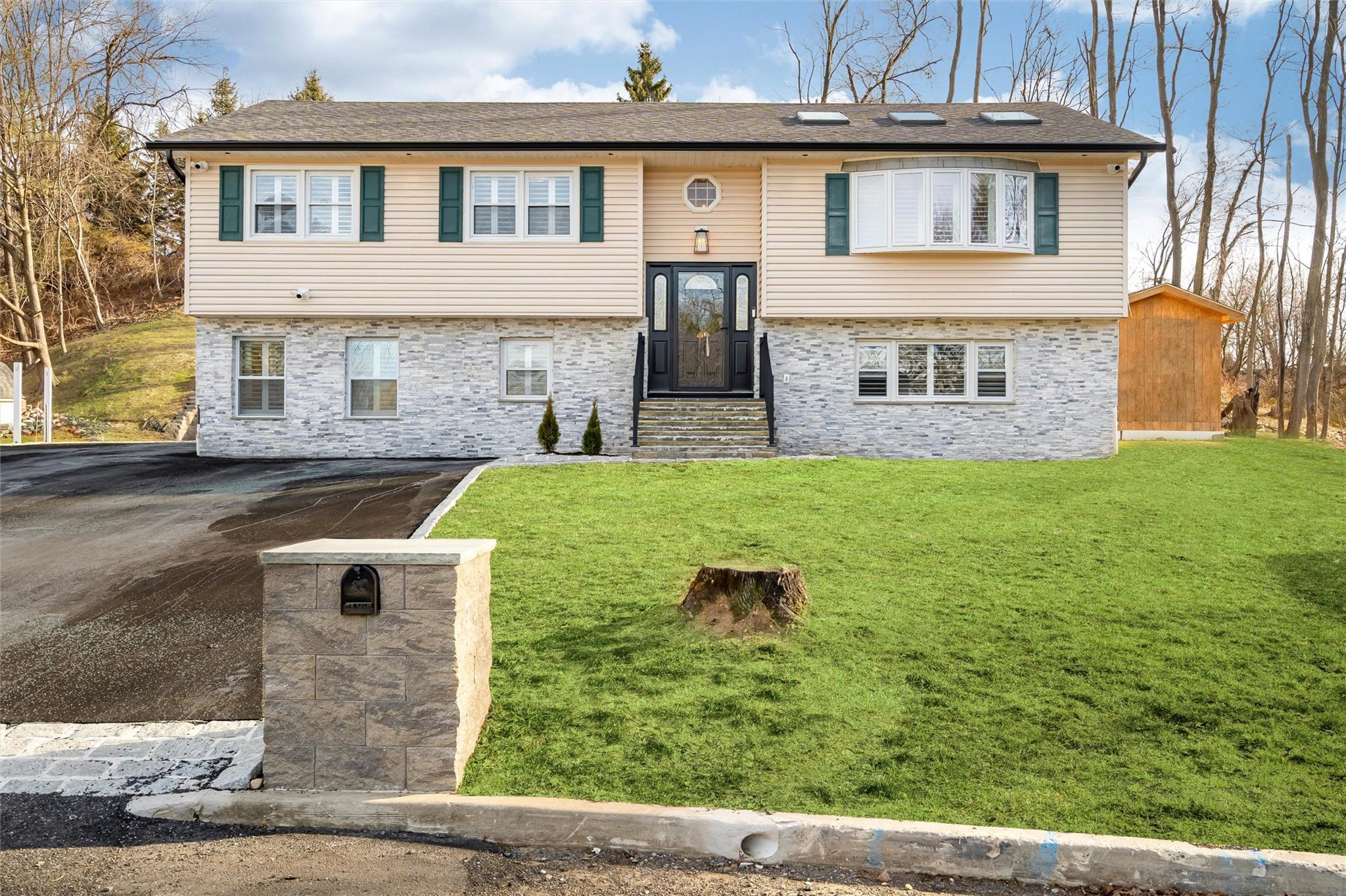 Single Family Wales  Rockland County, NY 10954, MLS-811458-2