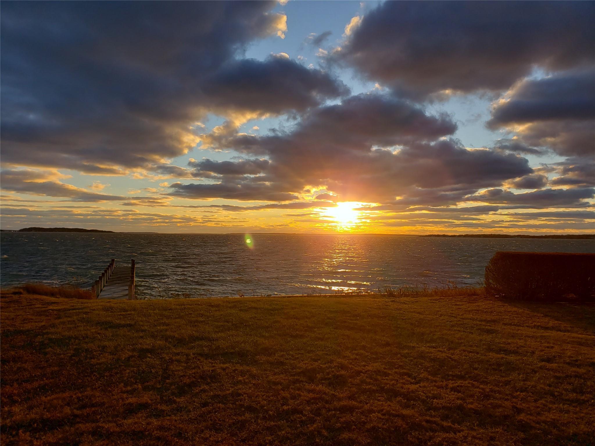 Single Family Peconic  Suffolk County, NY 11964, MLS-811480-13
