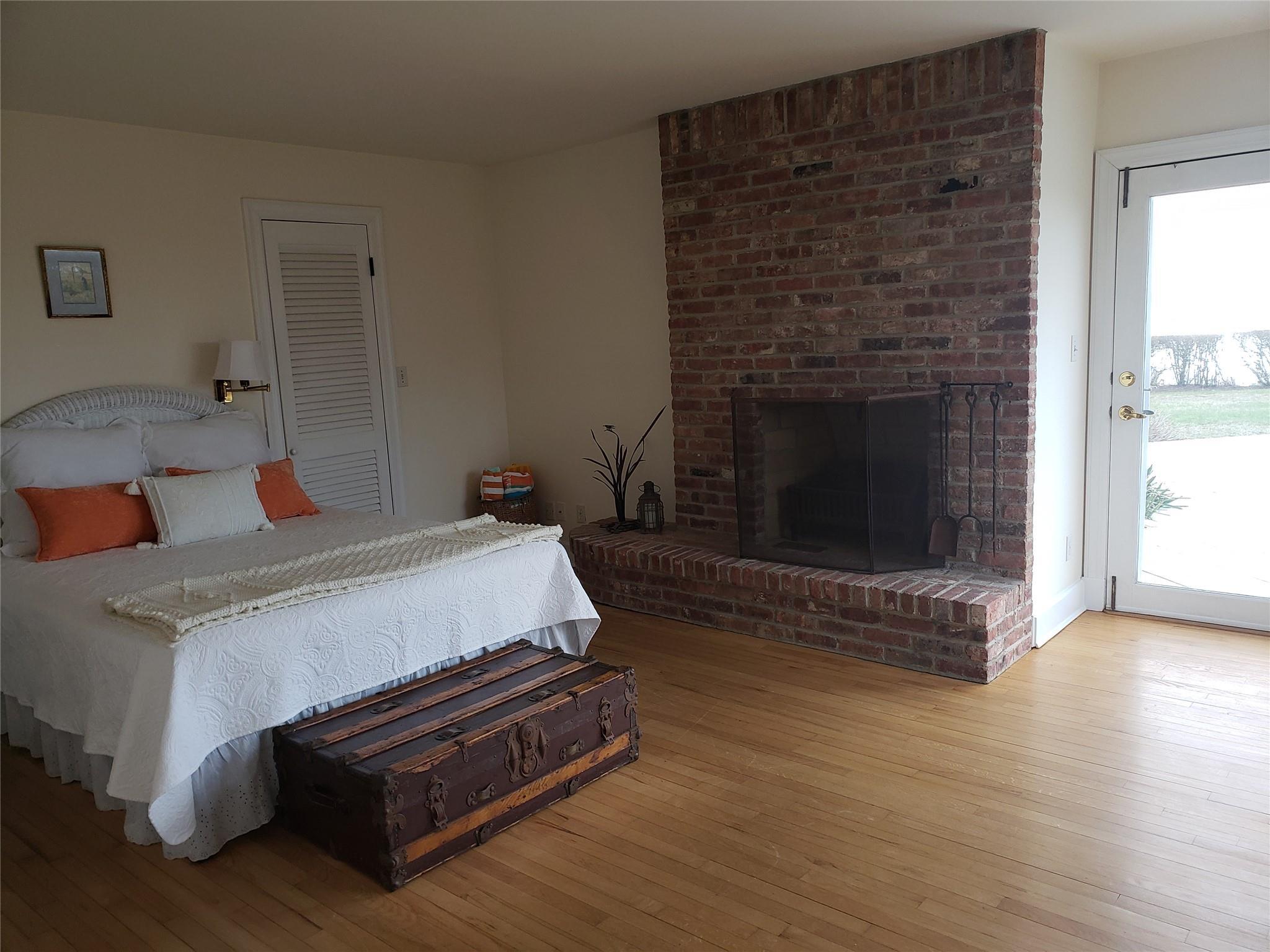 Single Family Peconic  Suffolk County, NY 11964, MLS-811480-24