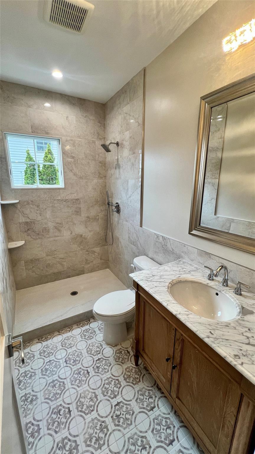 Single Family William  Nassau County, NY 11714, MLS-811632-8