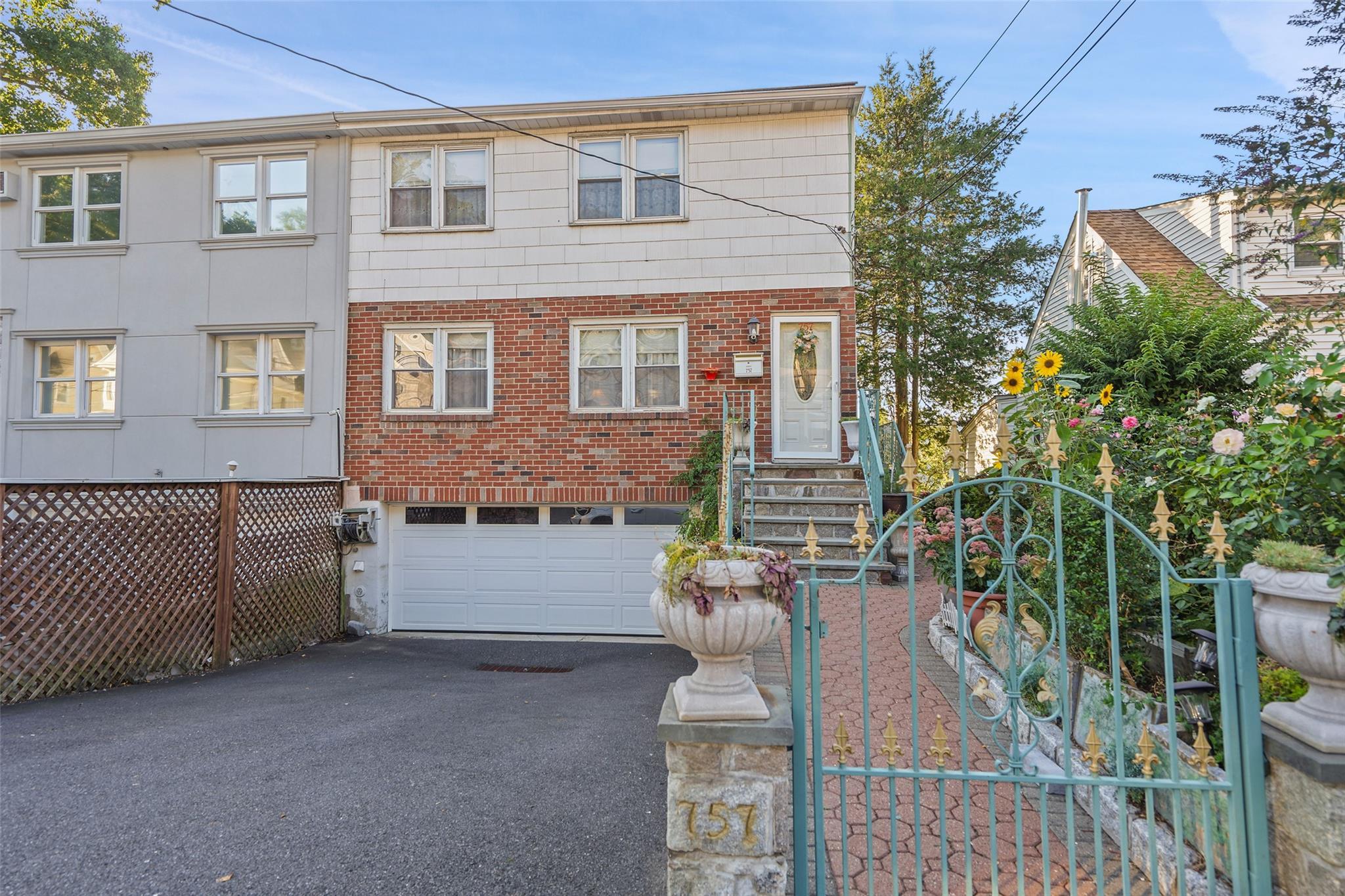 Single Family Warburton  Westchester County, NY 10701, MLS-811635-27