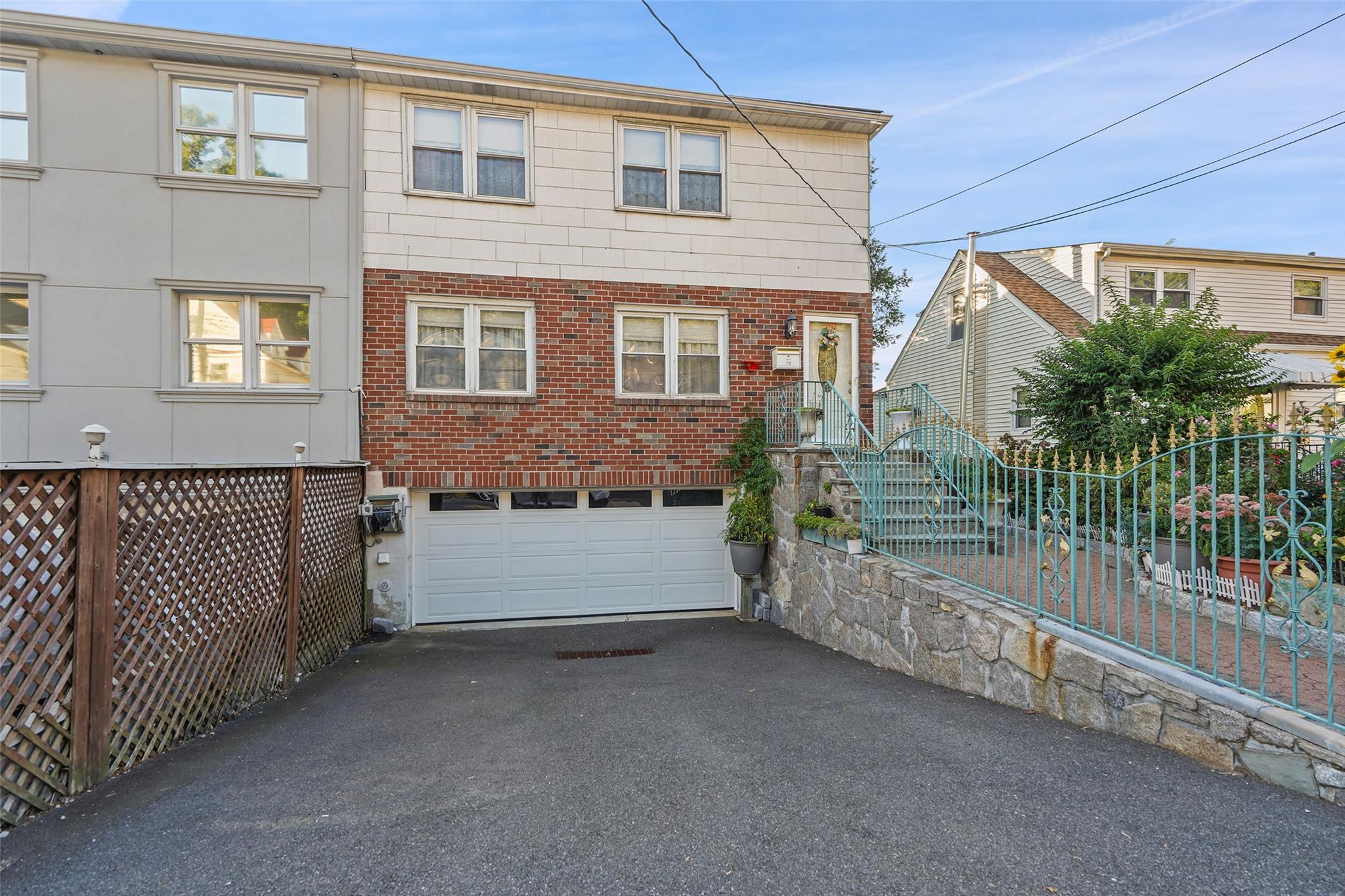 Single Family Warburton  Westchester County, NY 10701, MLS-811635-4