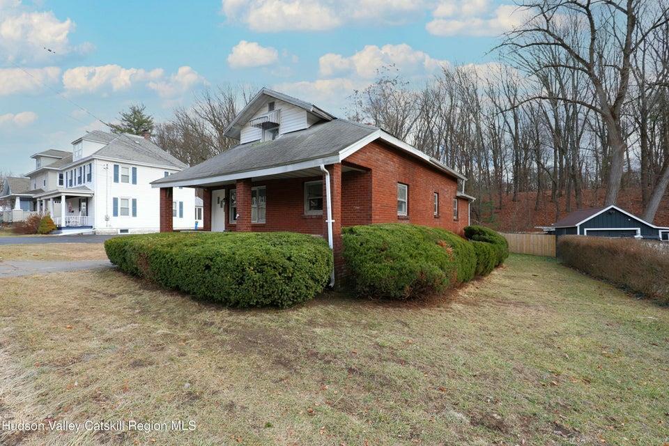 Single Family Chester  Ulster County, NY 12401, MLS-811640-2