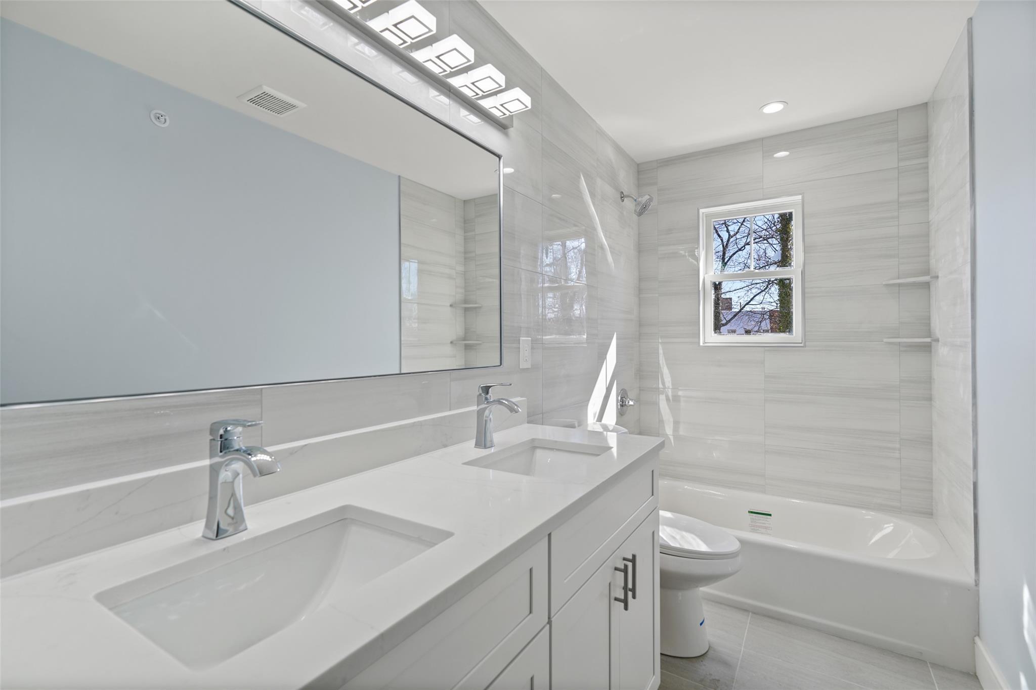 Single Family Mcintyre Westchester County, NY 10708, MLS-811671-9