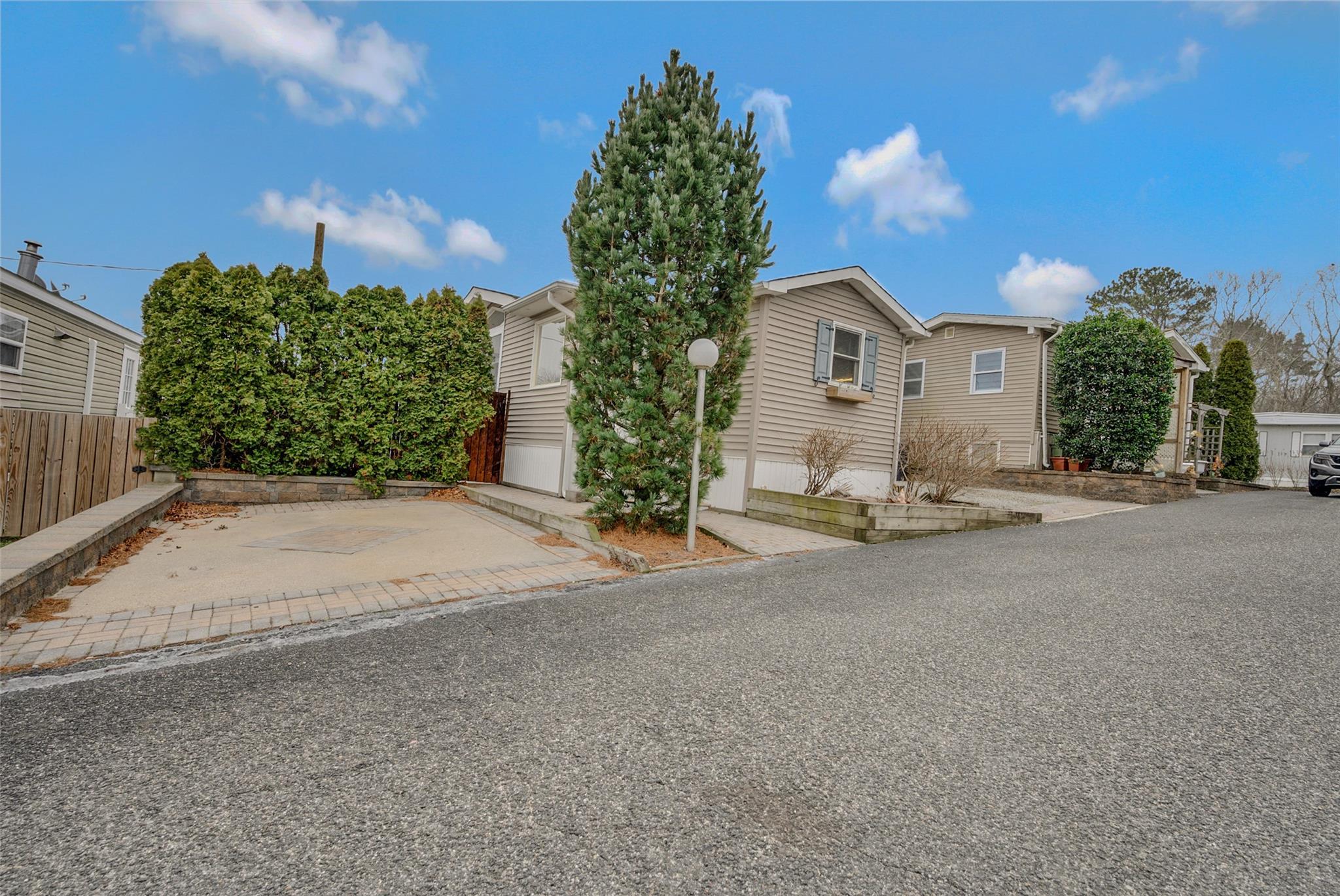 Single Family Osborne  Suffolk County, NY 11901, MLS-811718-2